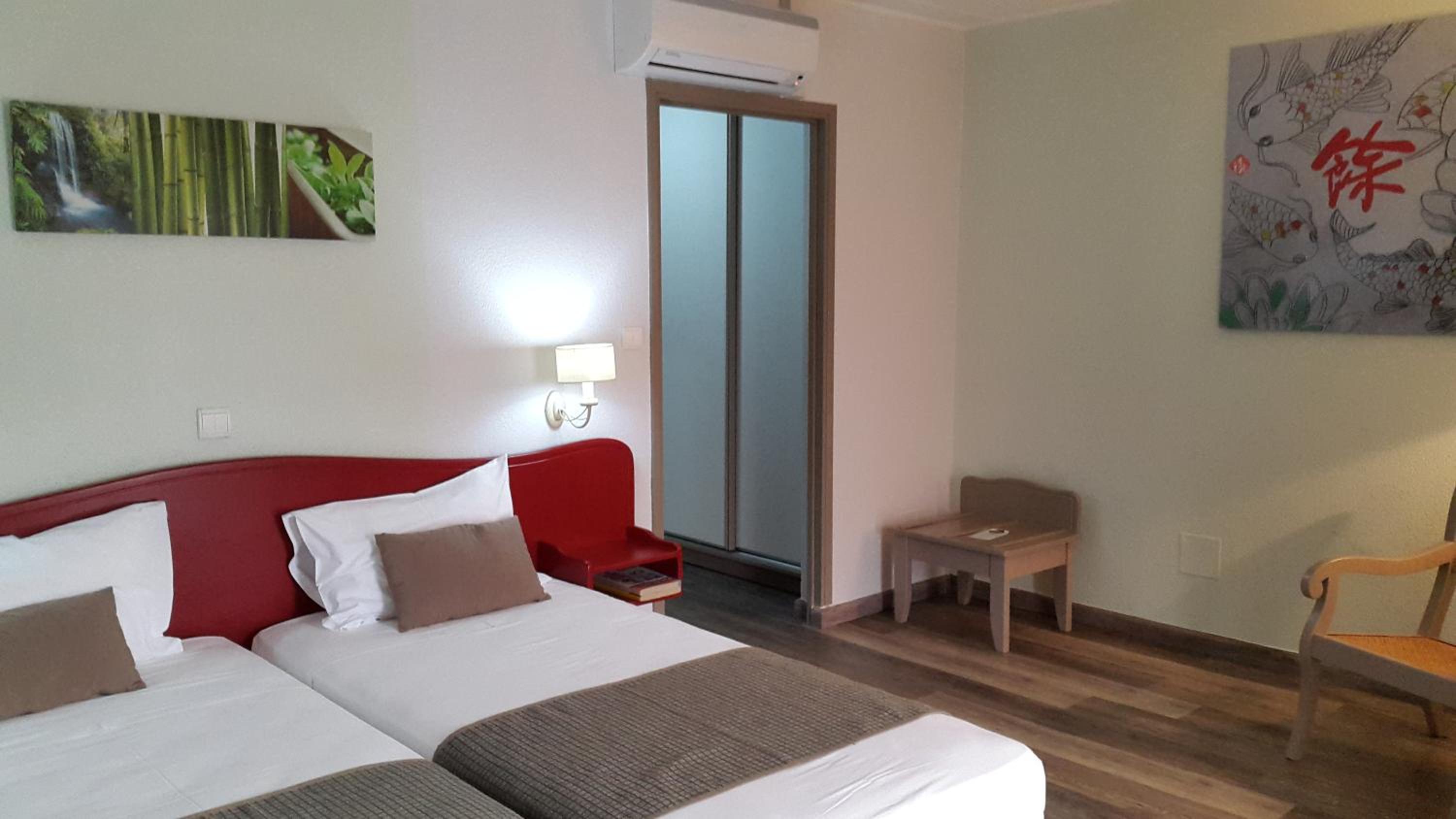 Double or Twin Room - Photo 2