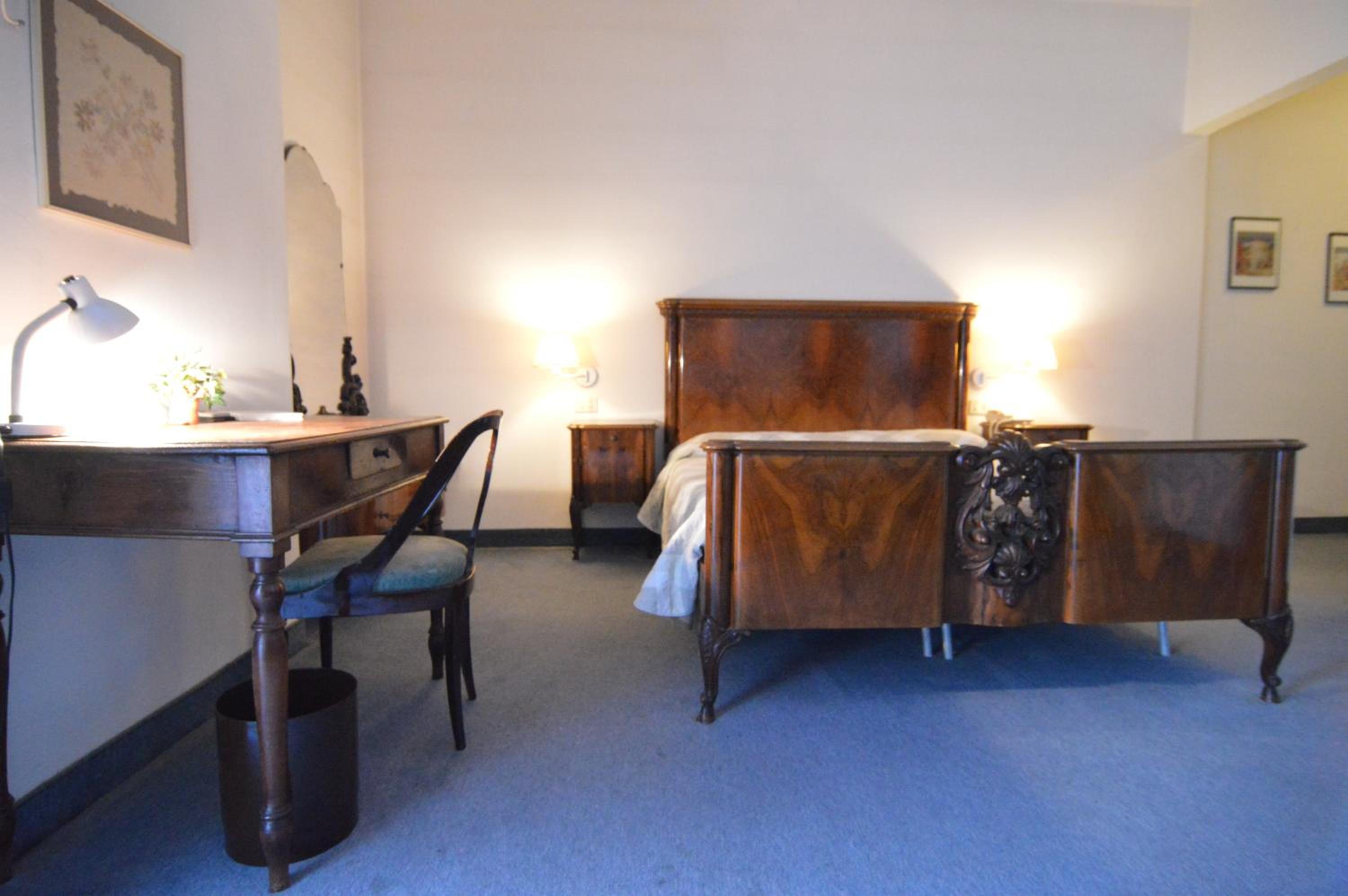 Double Room - Photo 2