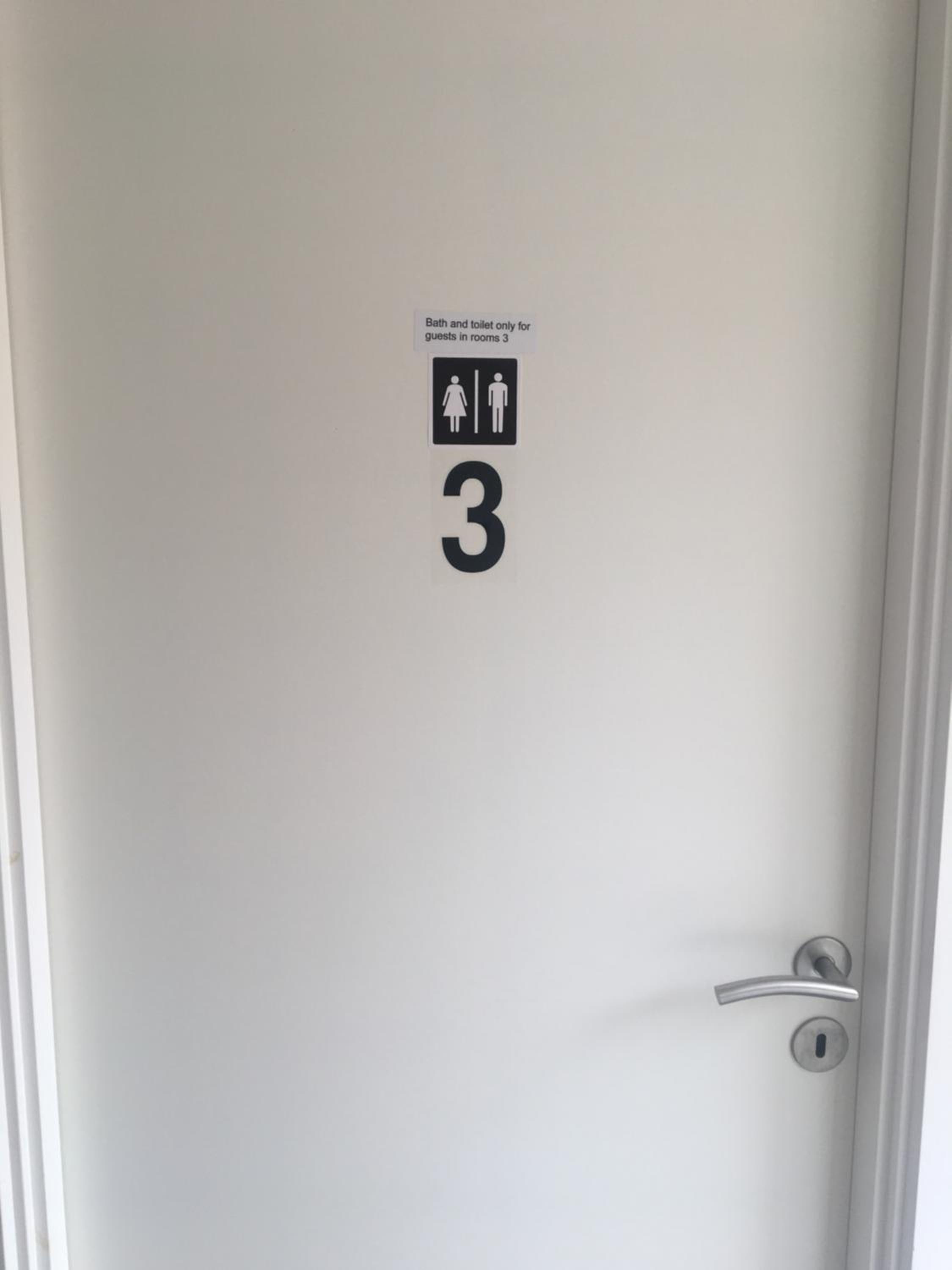  Apartment Three photo 2