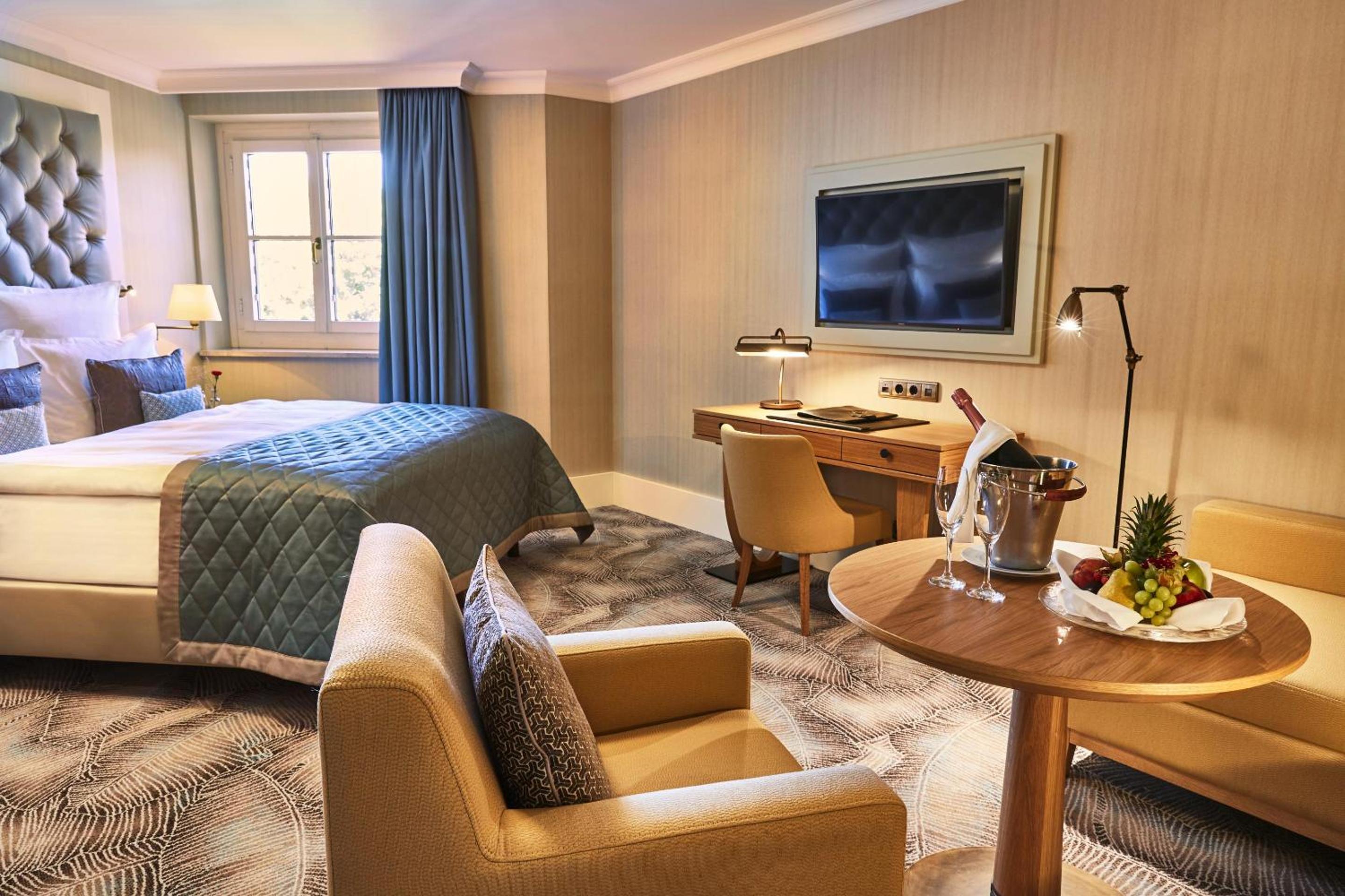 Grand Deluxe Double Room - Photo 4