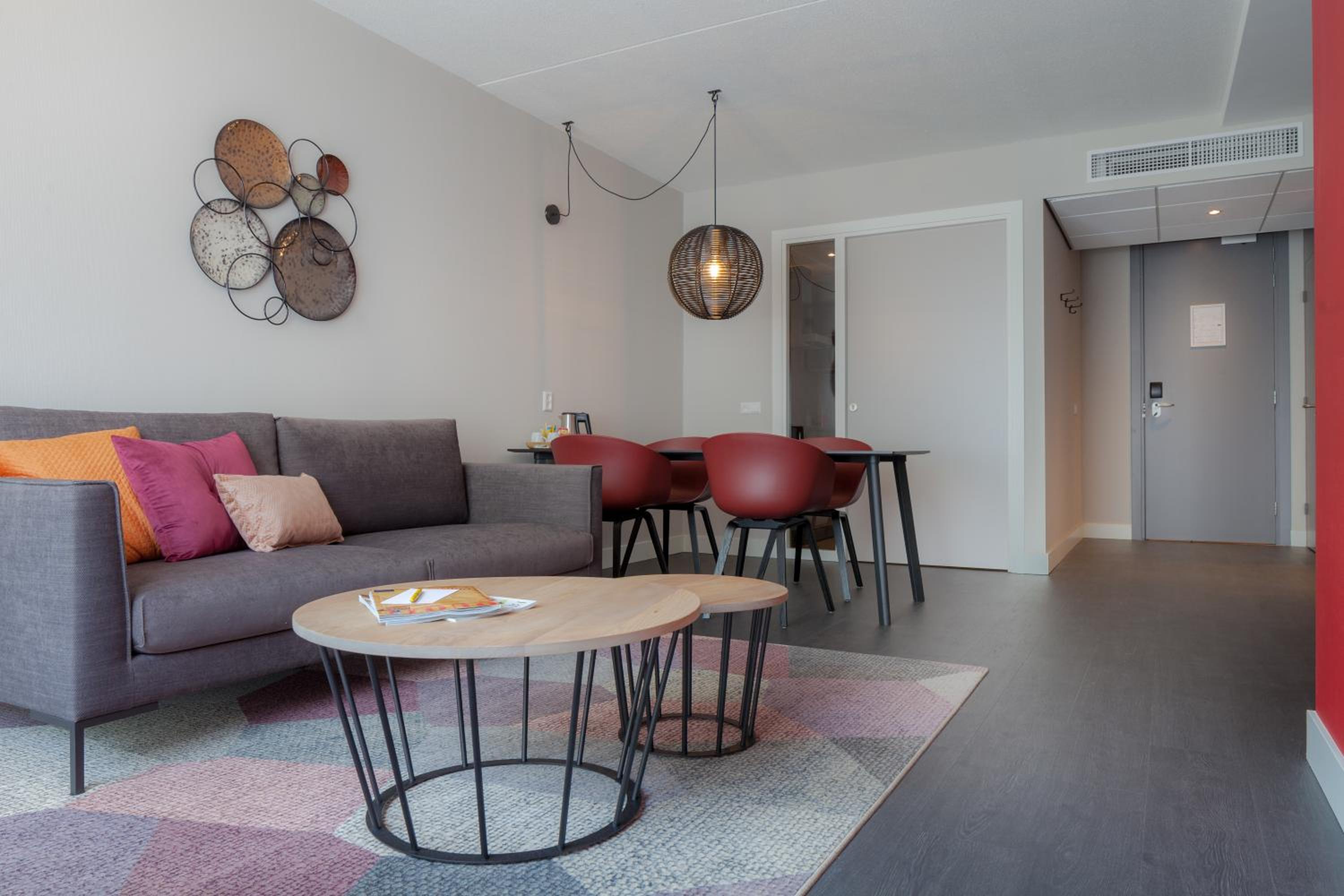 Deluxe Apartment - Photo 2