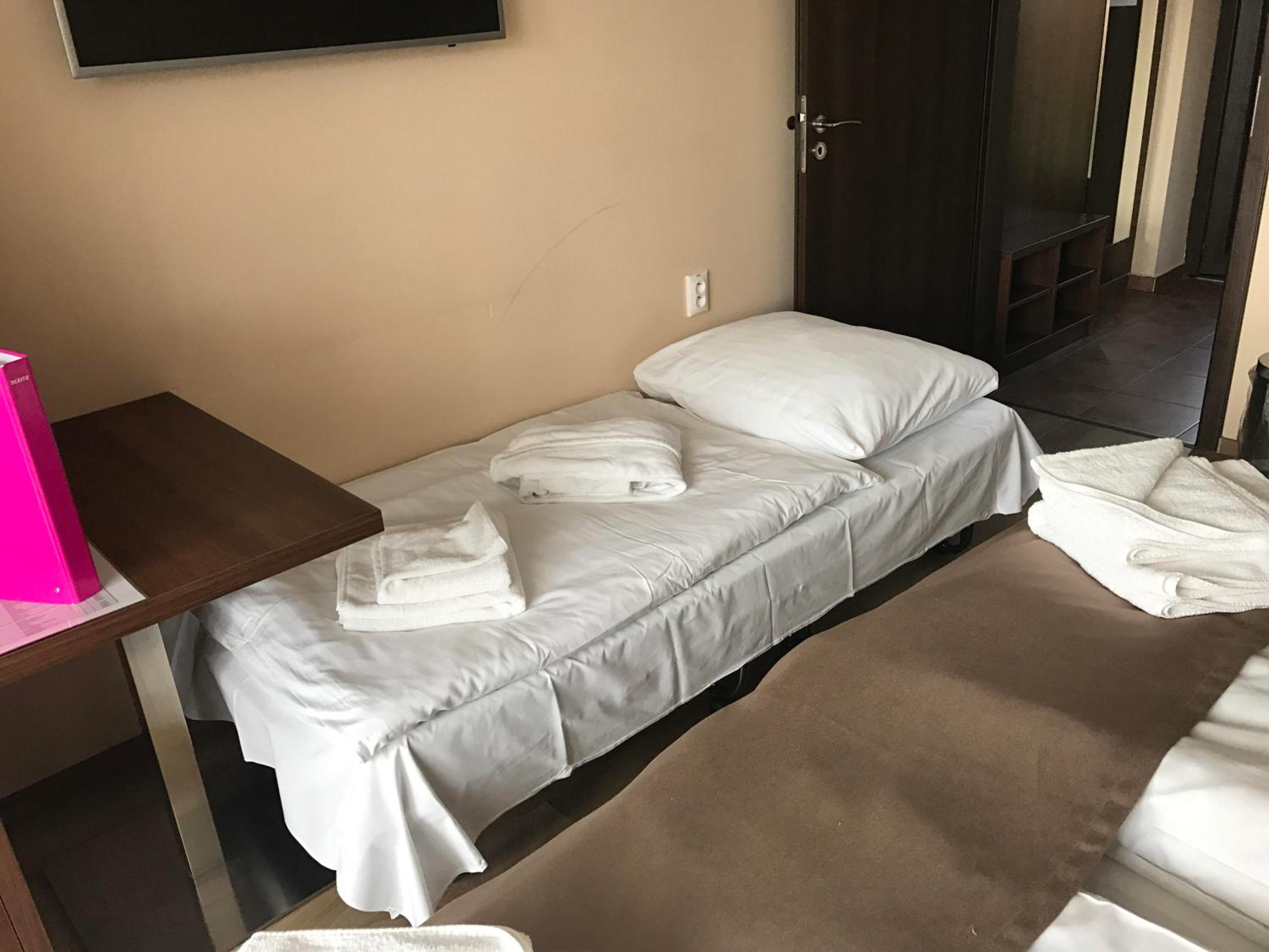 Studio with Extra Bed photo 2