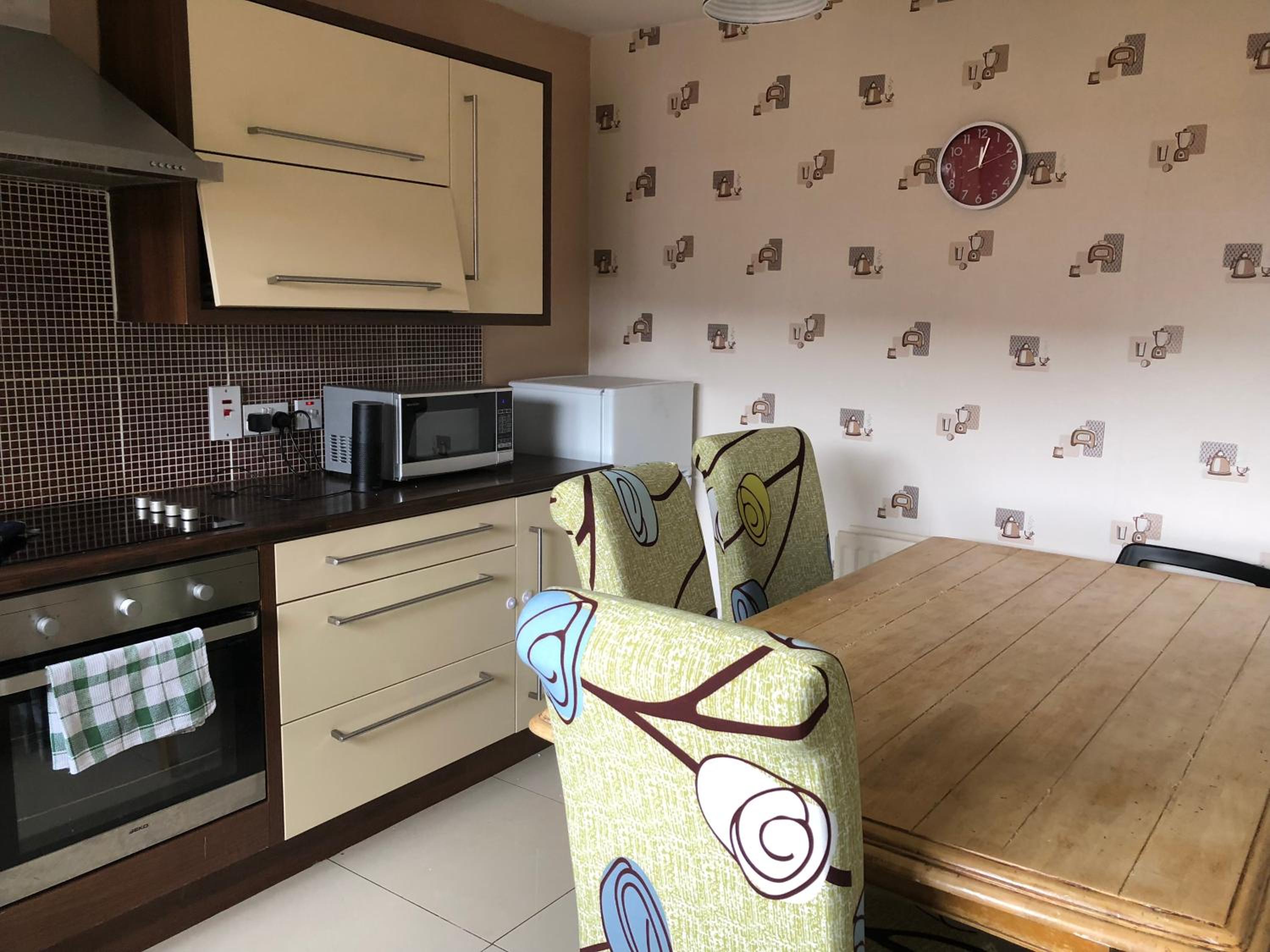 Three-Bedroom House - Photo 17