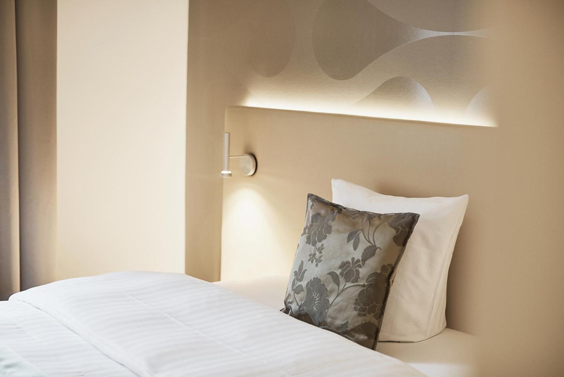 Classic Single Room