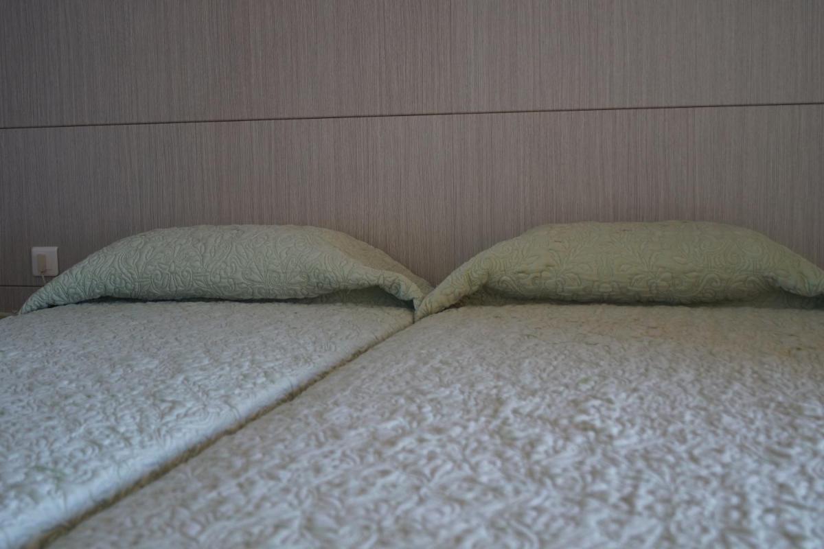 Double or Twin Room with View - Photo 10