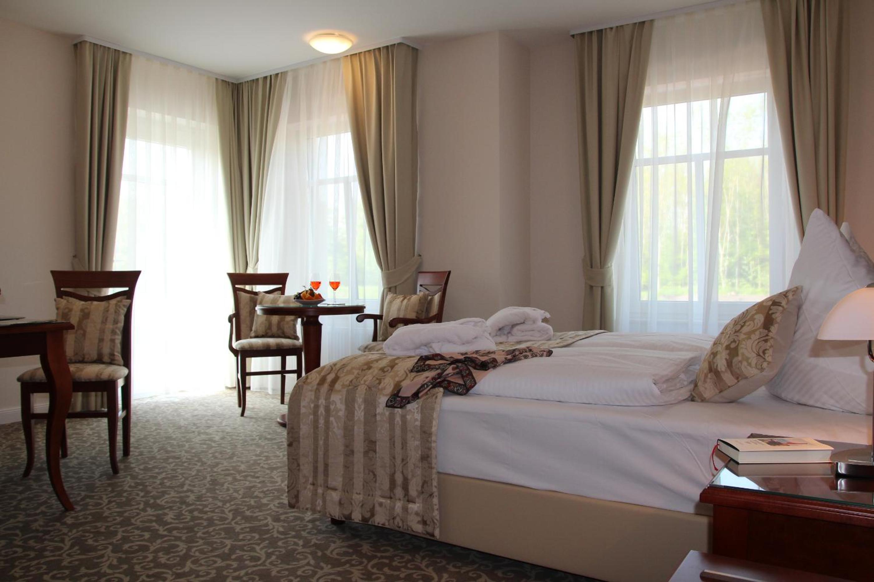 Double Room with Balcony or Terrace - Photo 2