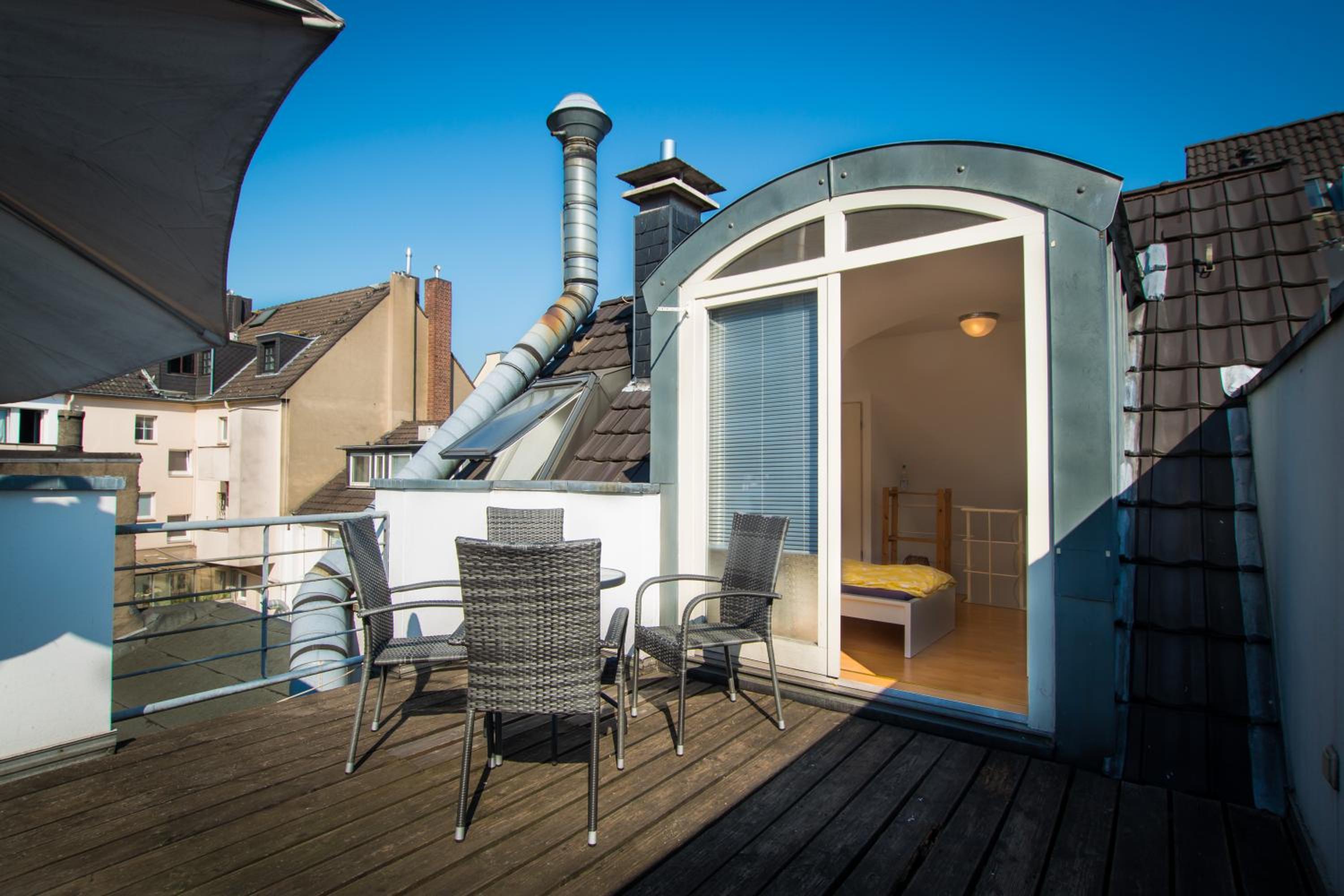 Maisonette Apartment with Terrace - Photo 27