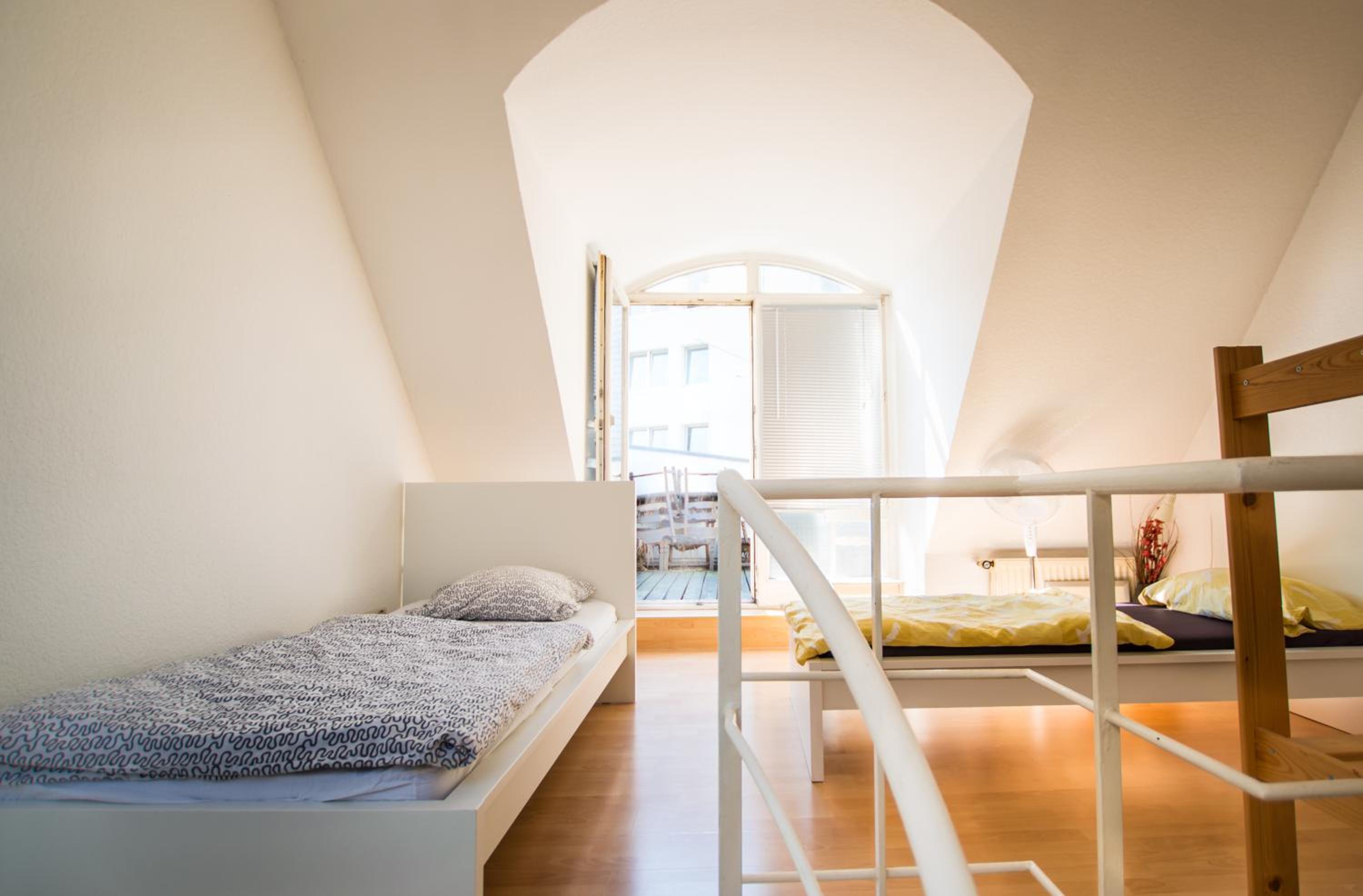 Maisonette Apartment with Terrace - Photo 6