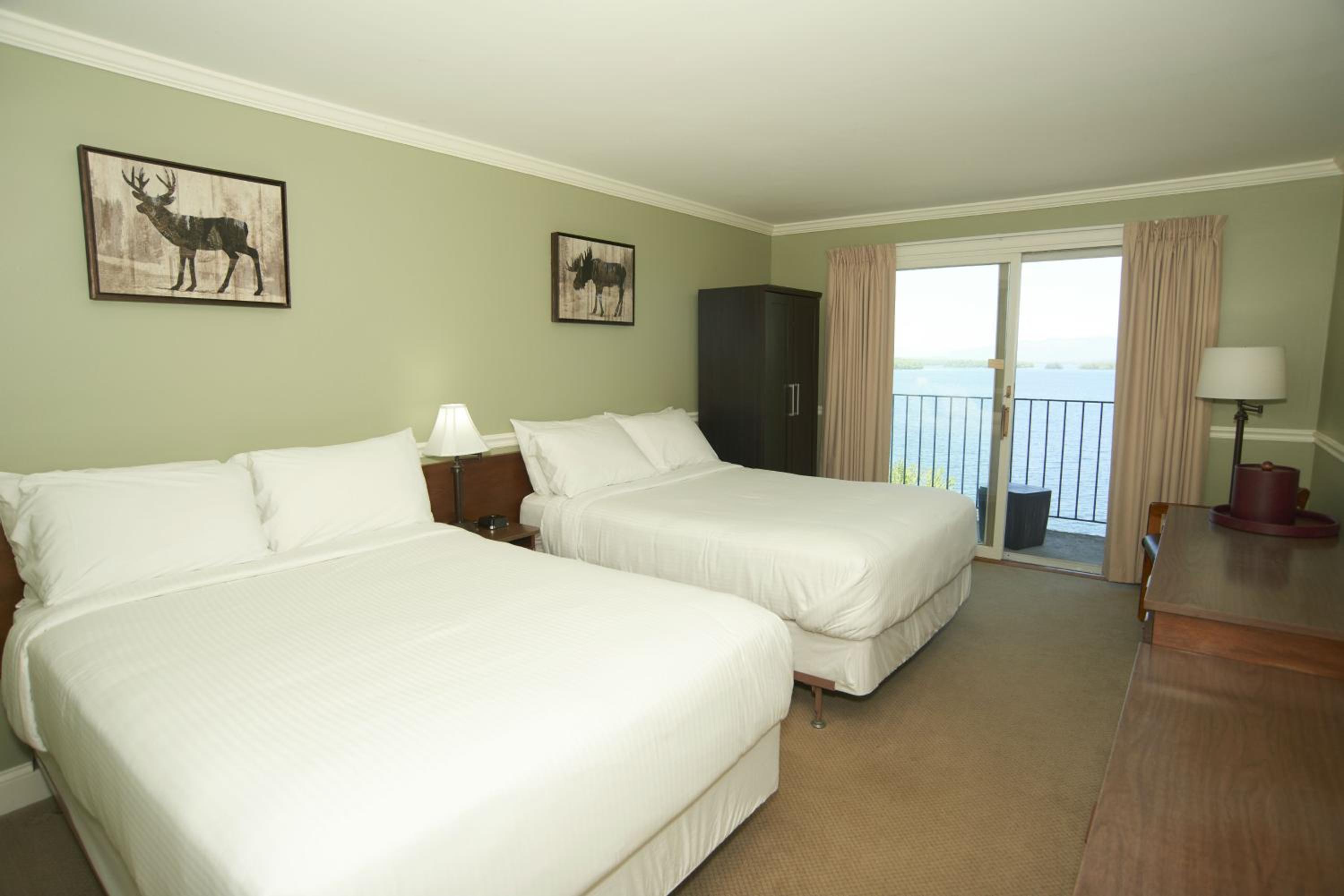 Standard Double Room with Lake View and Balcony photo 1