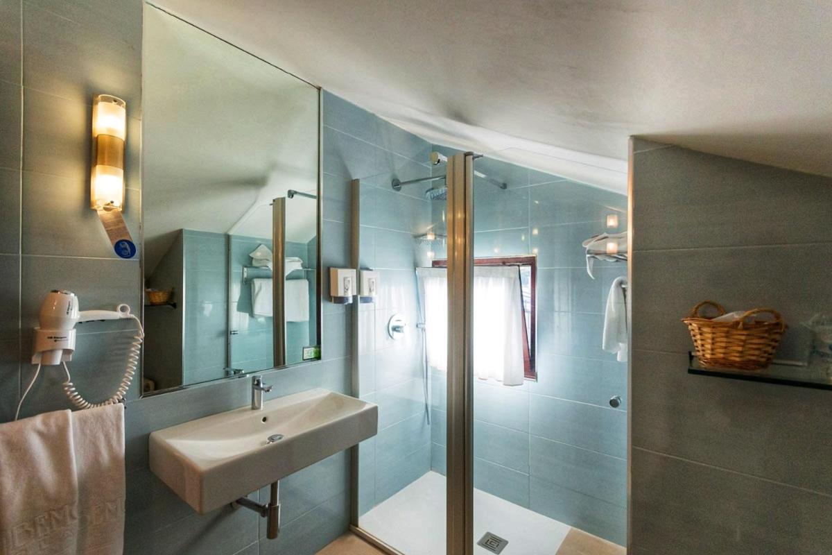 Habitación Triple Ejecutiva