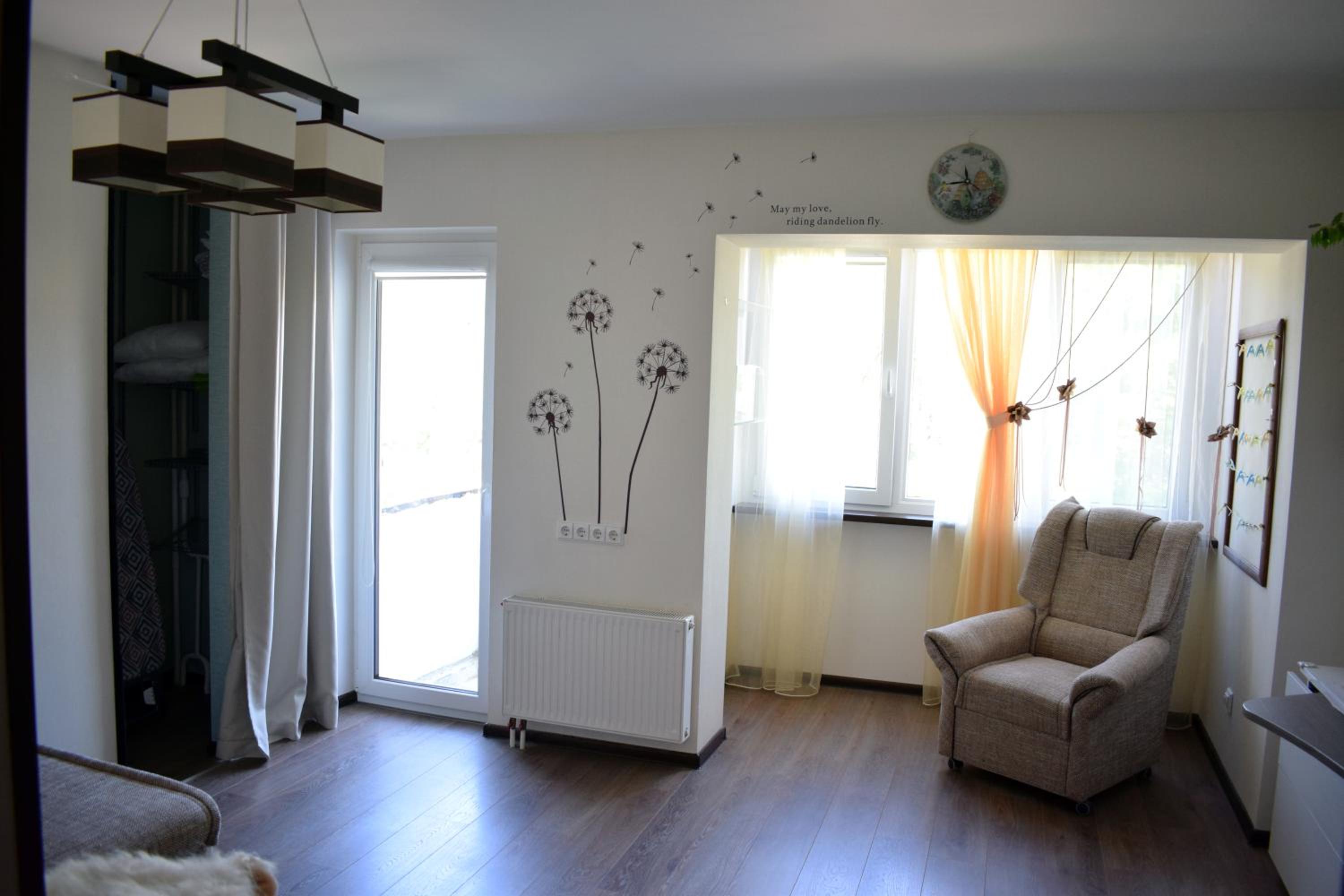 Apartment photo 3