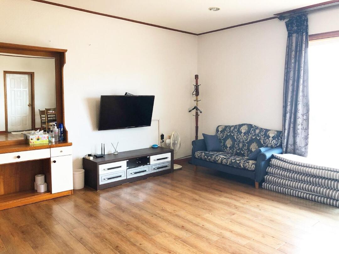 Superior Studio - Photo 10