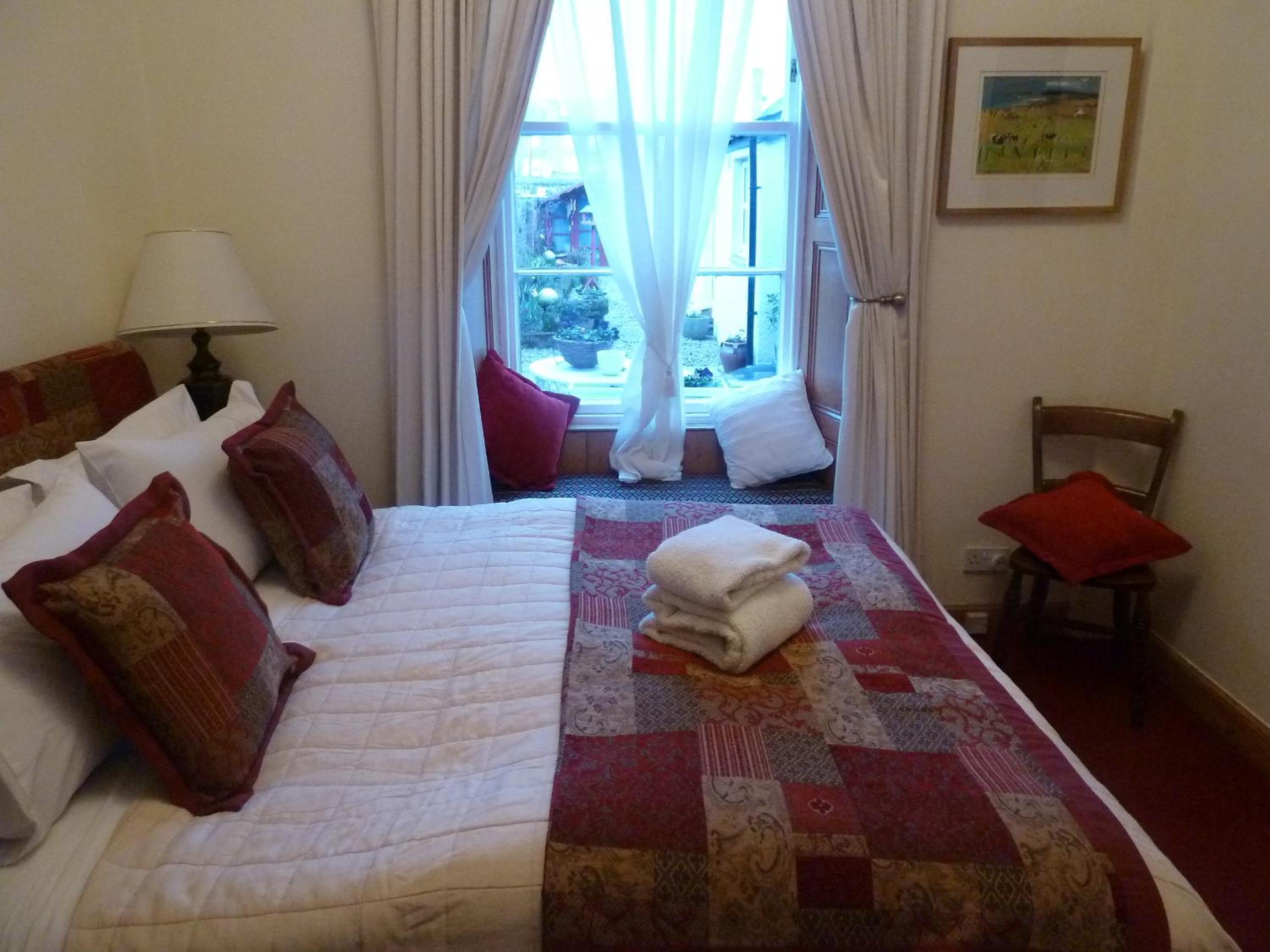 Small Double Room - Ground Floor photo 3