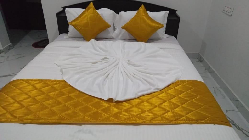 Double Room (1 Adult + 1 Child) photo 2