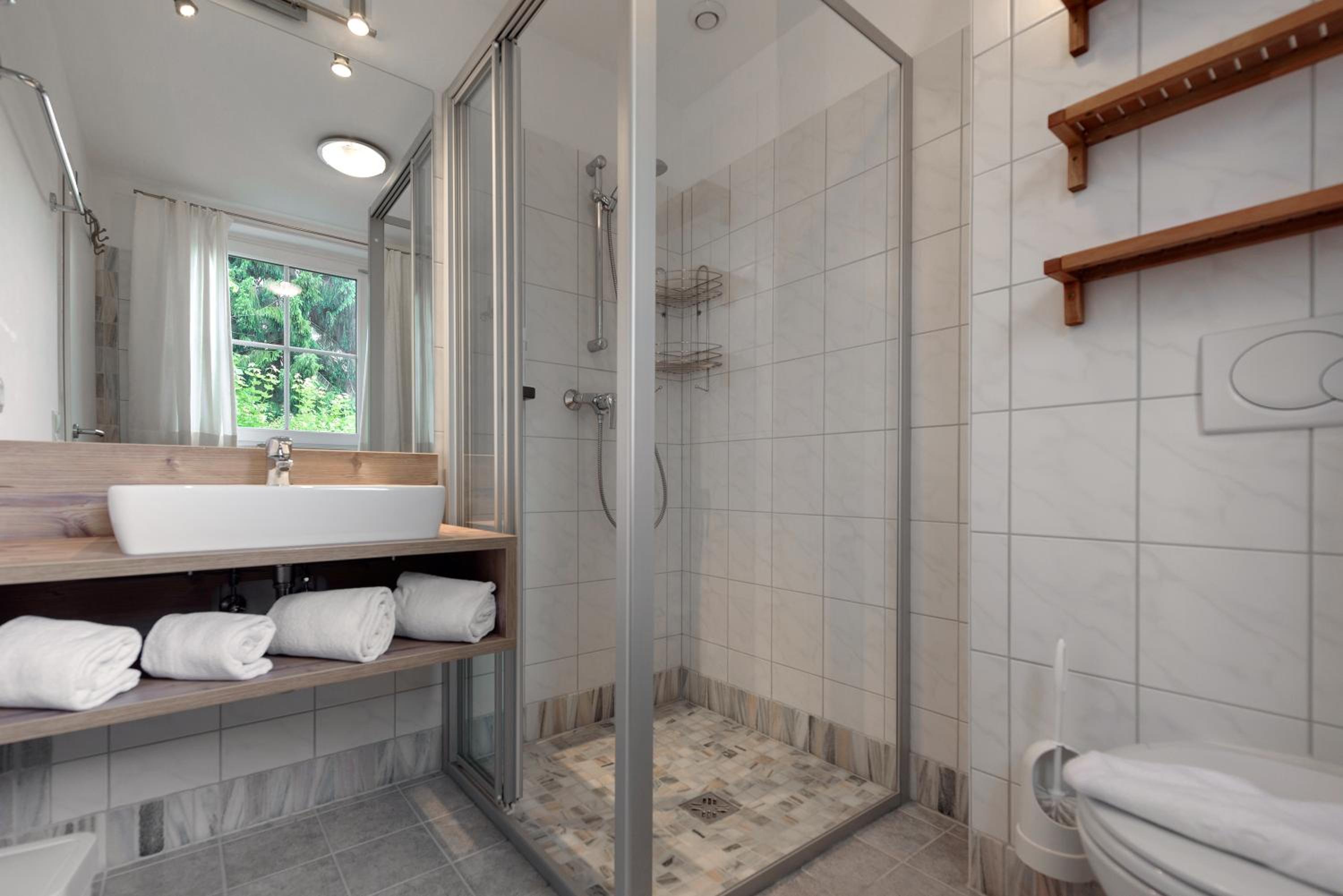 One-Bedroom Apartment with Balcony photo 3