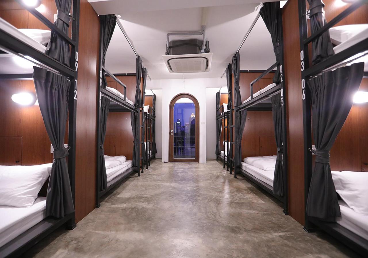 Bed in 12-Bed Mixed Dormitory Room photo 2