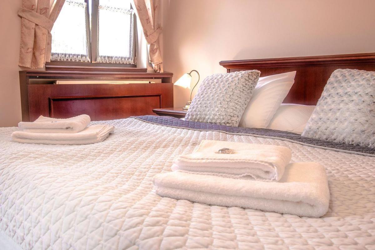 Double or Twin Room photo 2