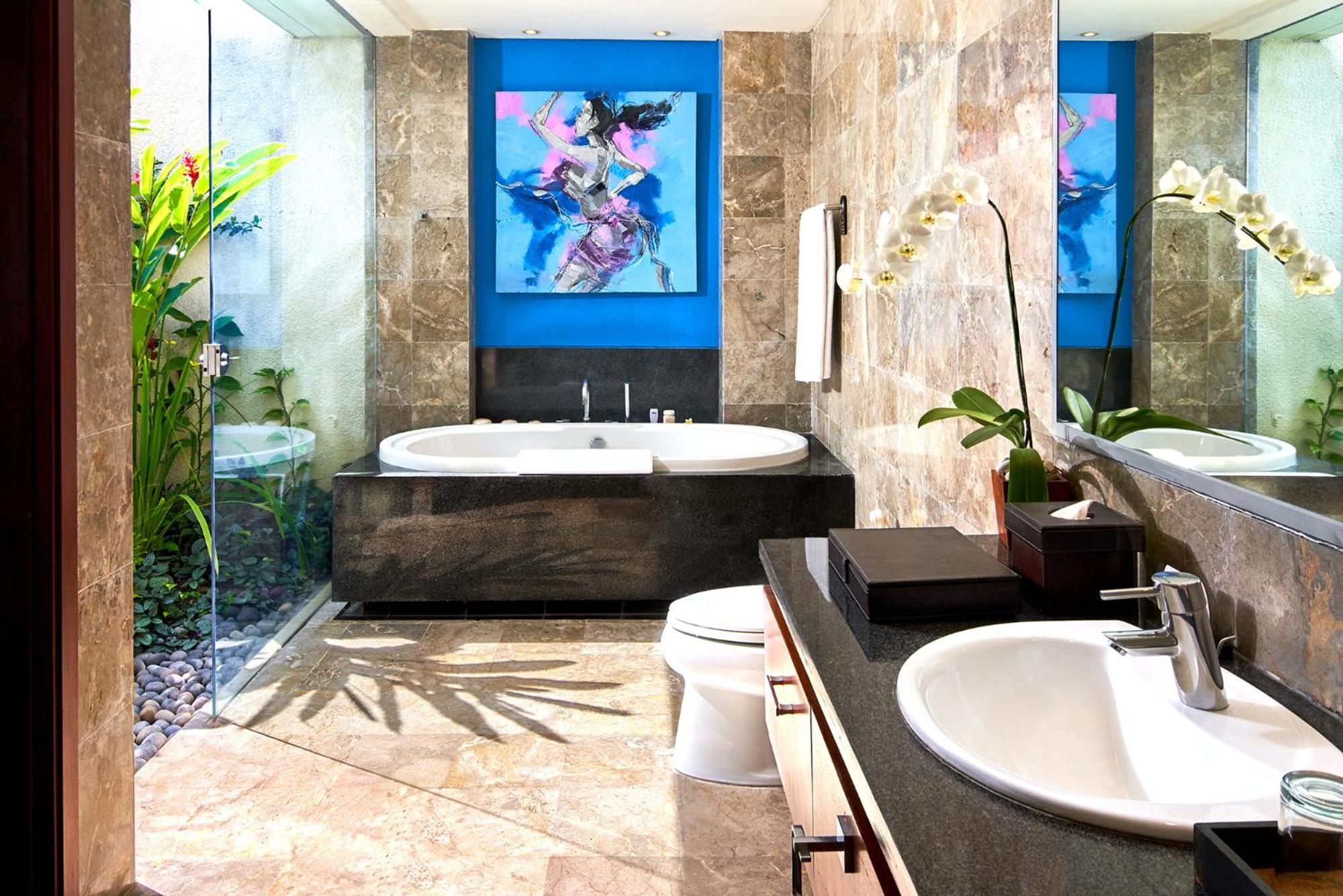 Three-Bedroom Villa with Private Pool - Photo 4