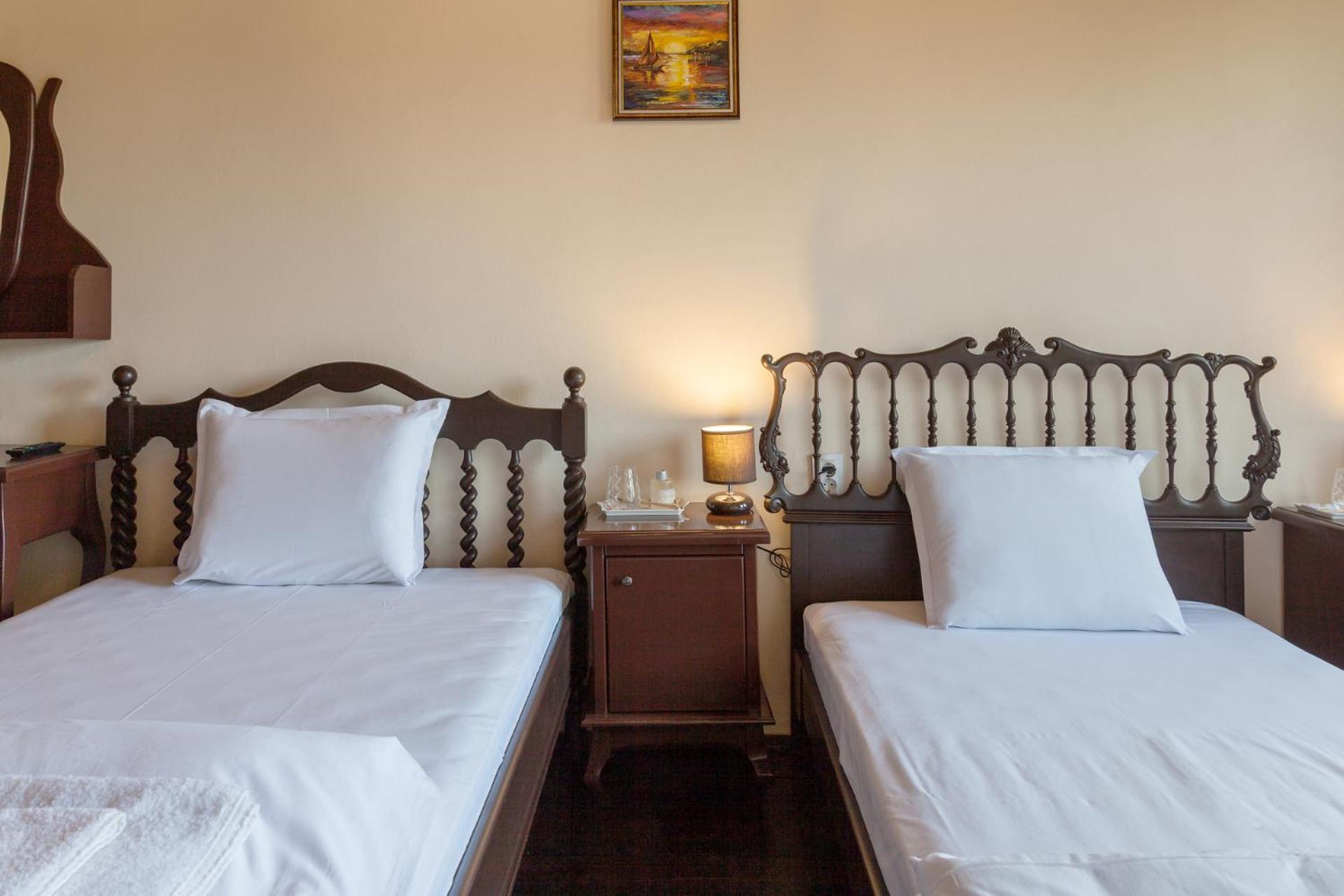 Double Room with Garden View photo 3