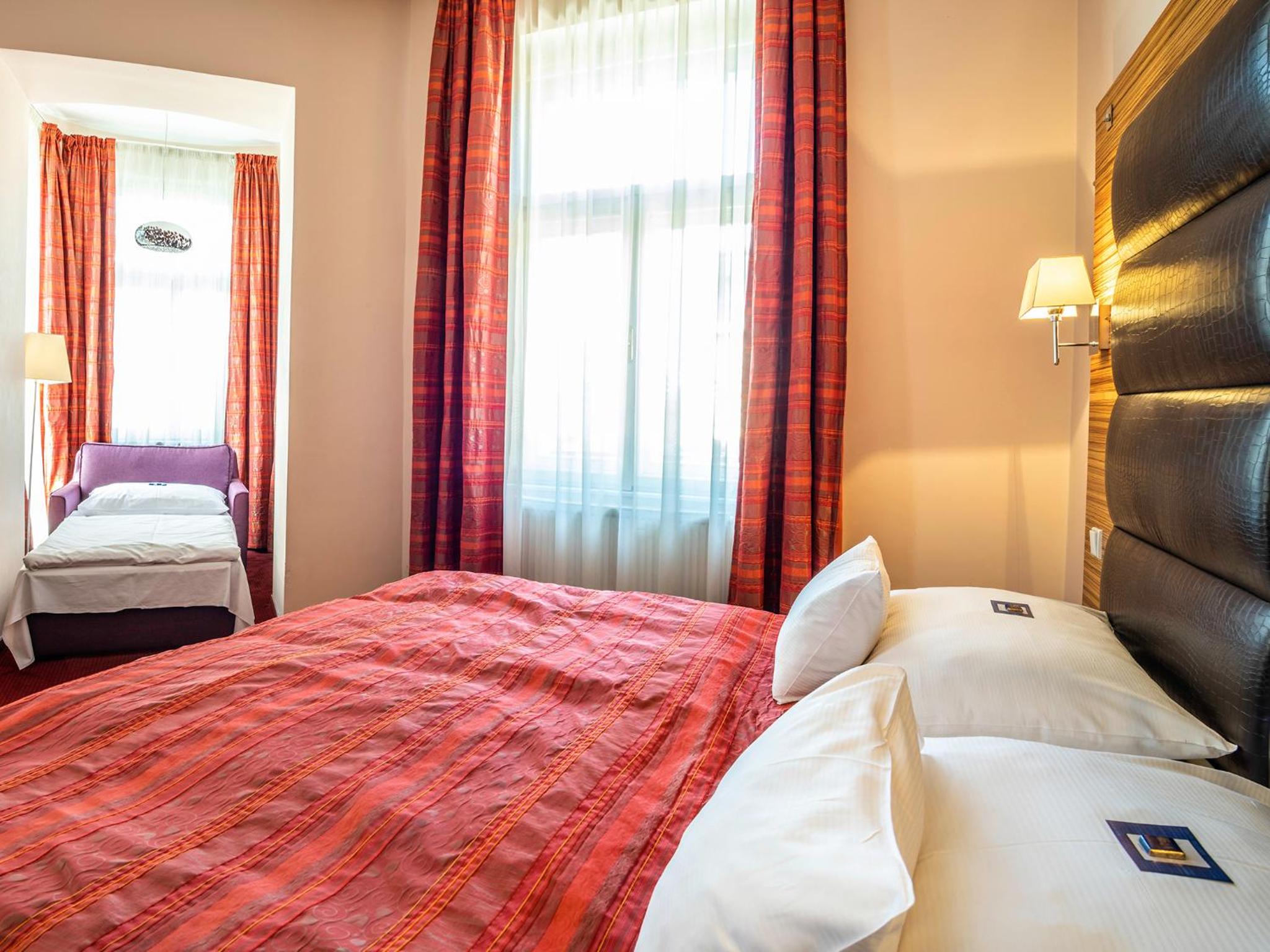 Double Room with Extra Bed