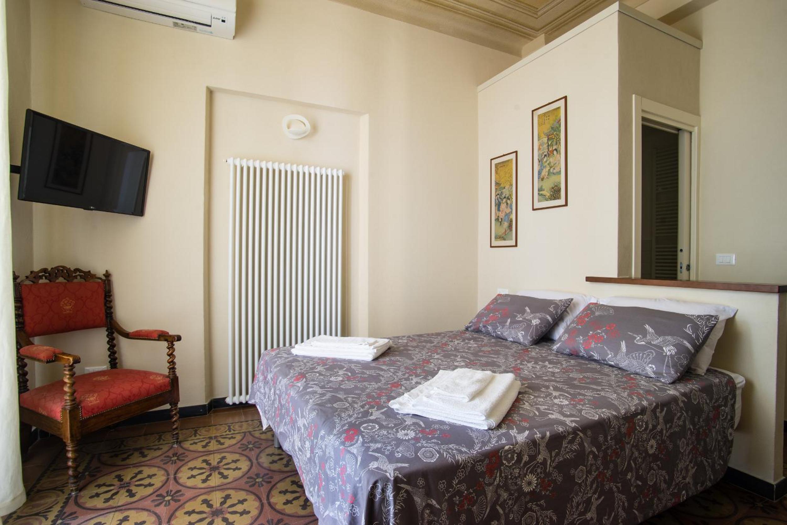 Double Room with Balcony photo 3
