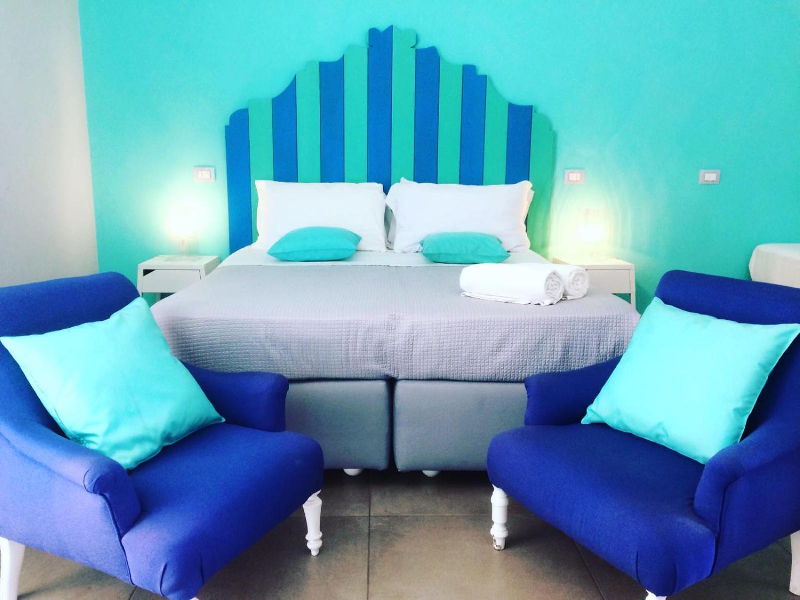 Queen Room with Balcony photo 3