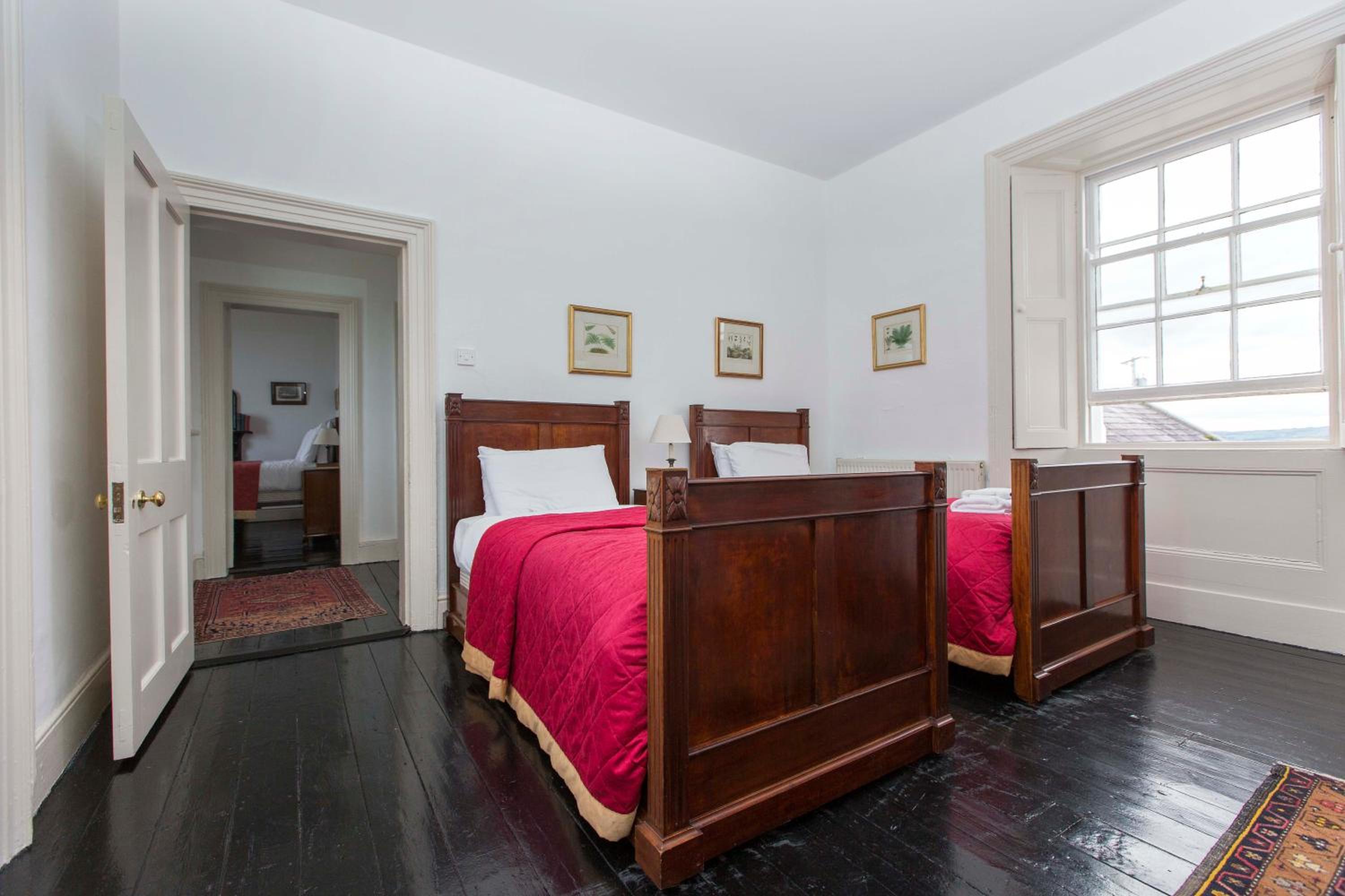 Two-Bedroom House photo 1