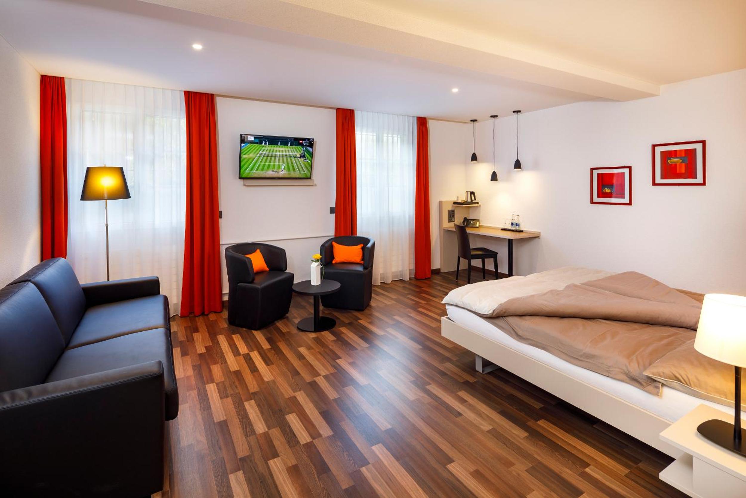 Comfort Room - Photo 1