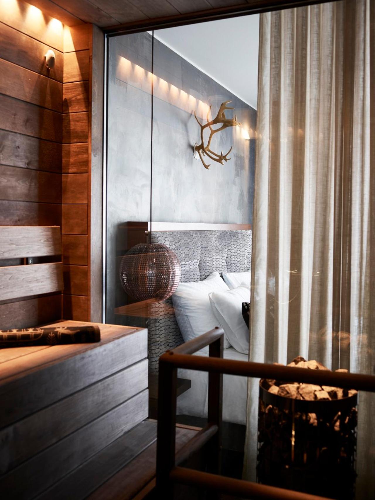 Mystique DeLuxe Double Room with Sauna thumbnail 6