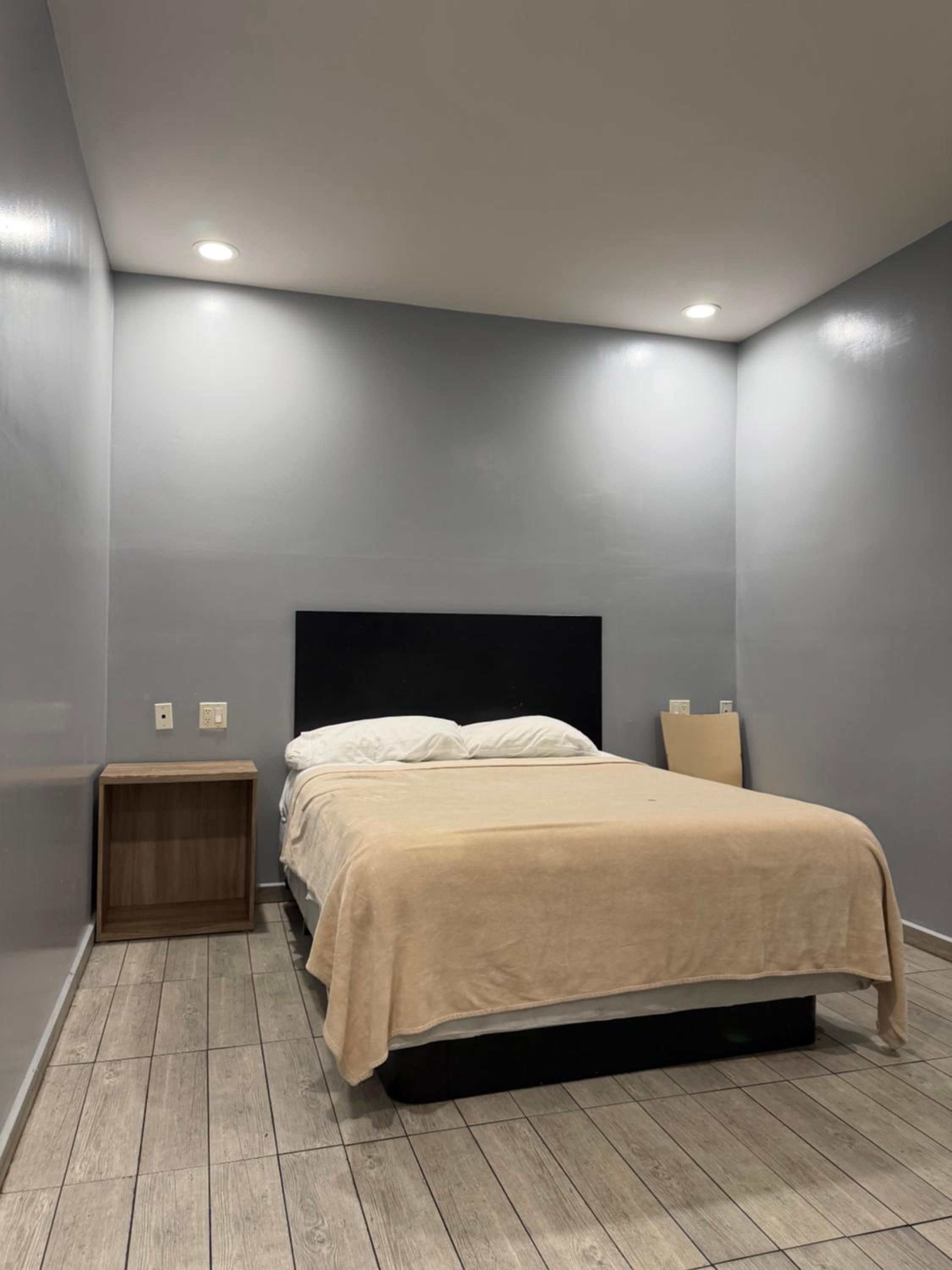 Queen Room - Disability Access