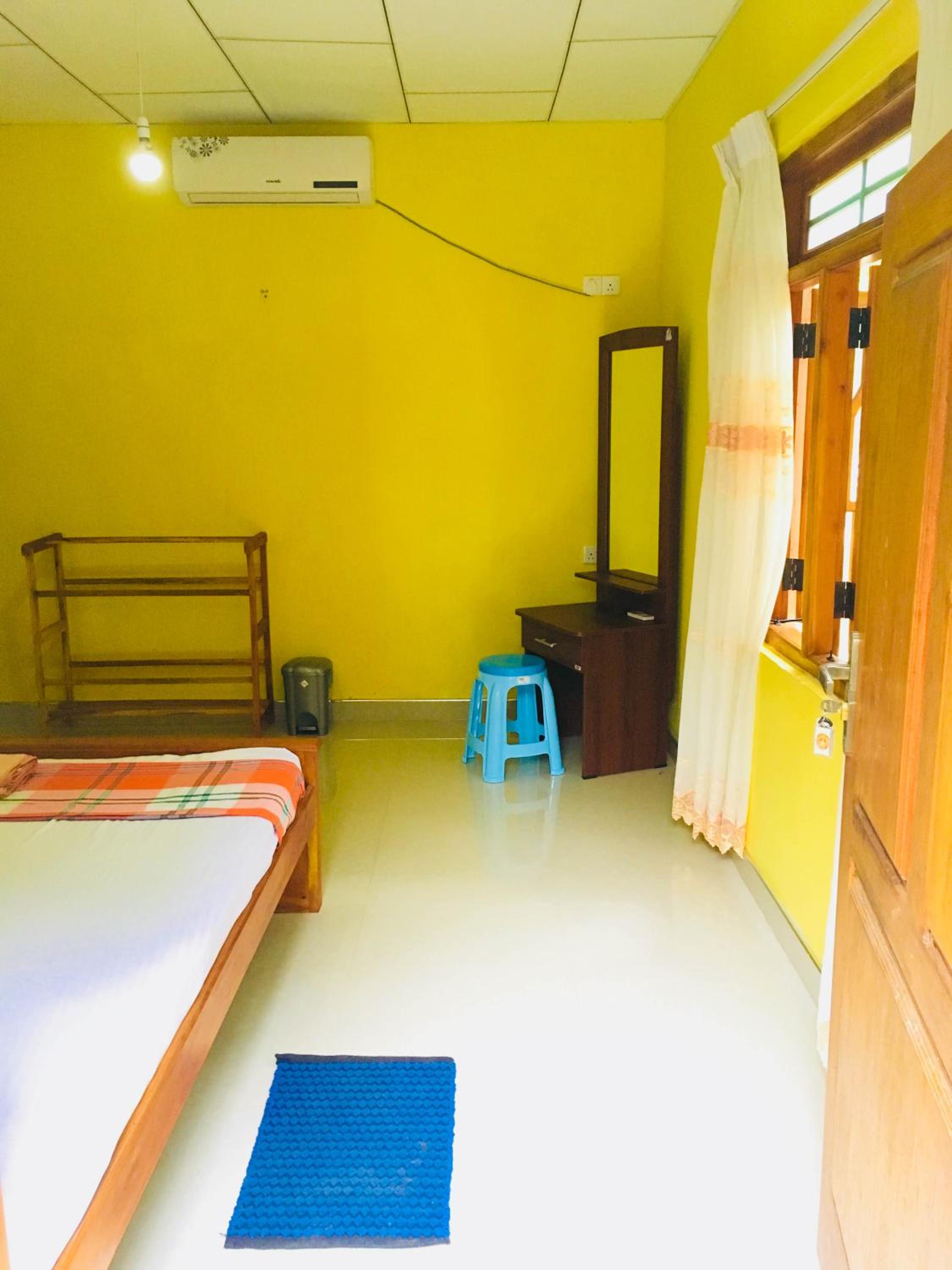 Deluxe Double Room with Balcony photo 2