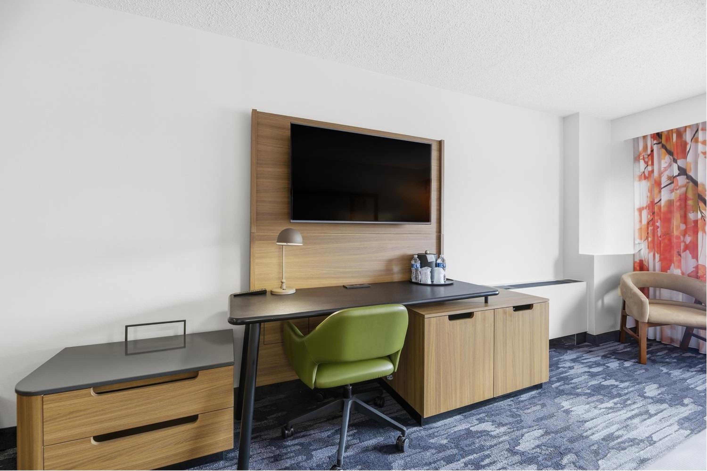 Standard King Room - Hearing Accessible