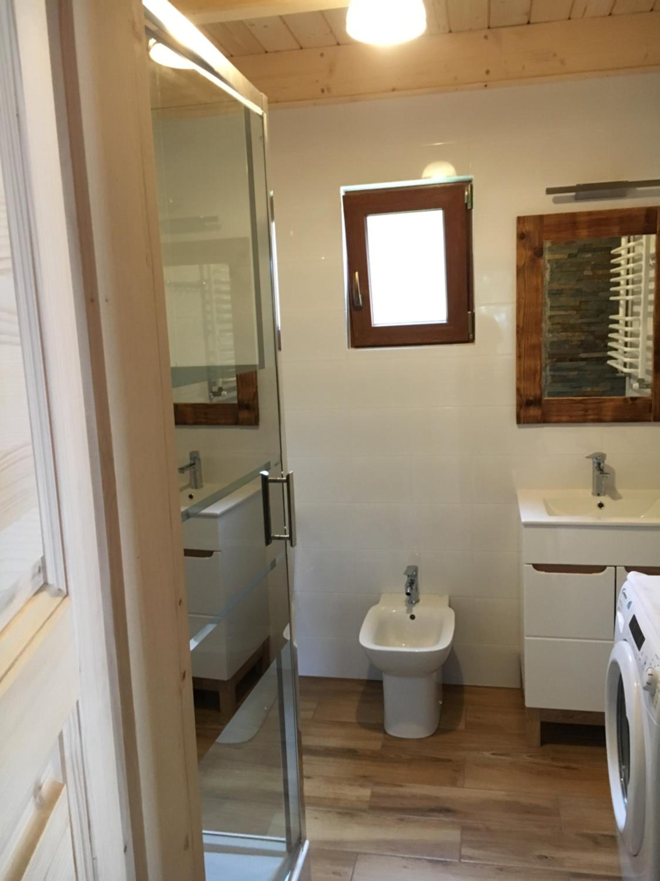 Two-Bedroom Chalet - Photo 3