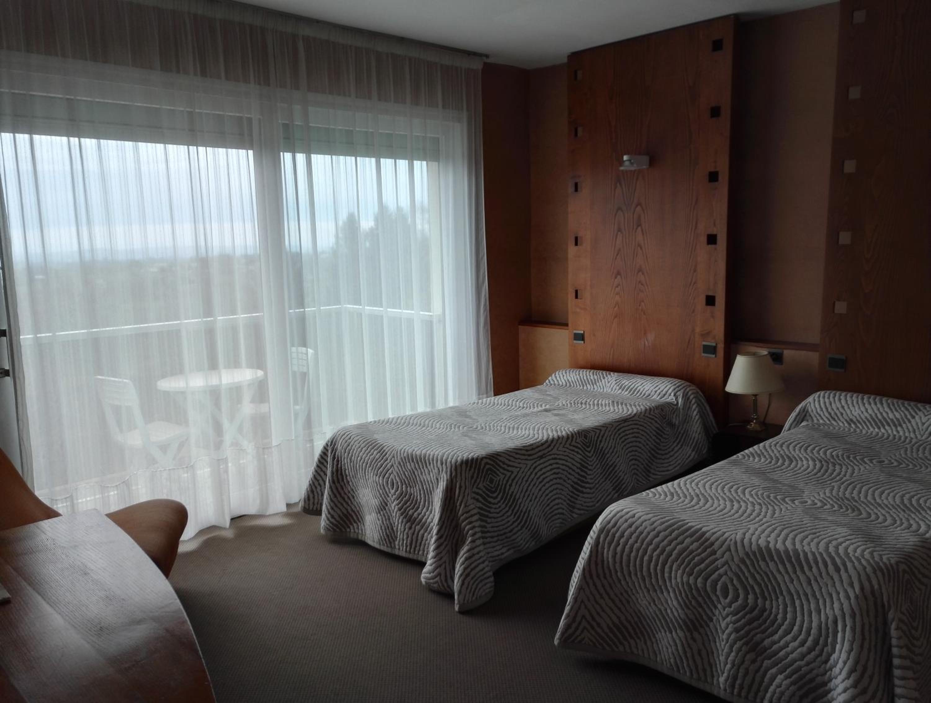 Superior Twin Room photo 3