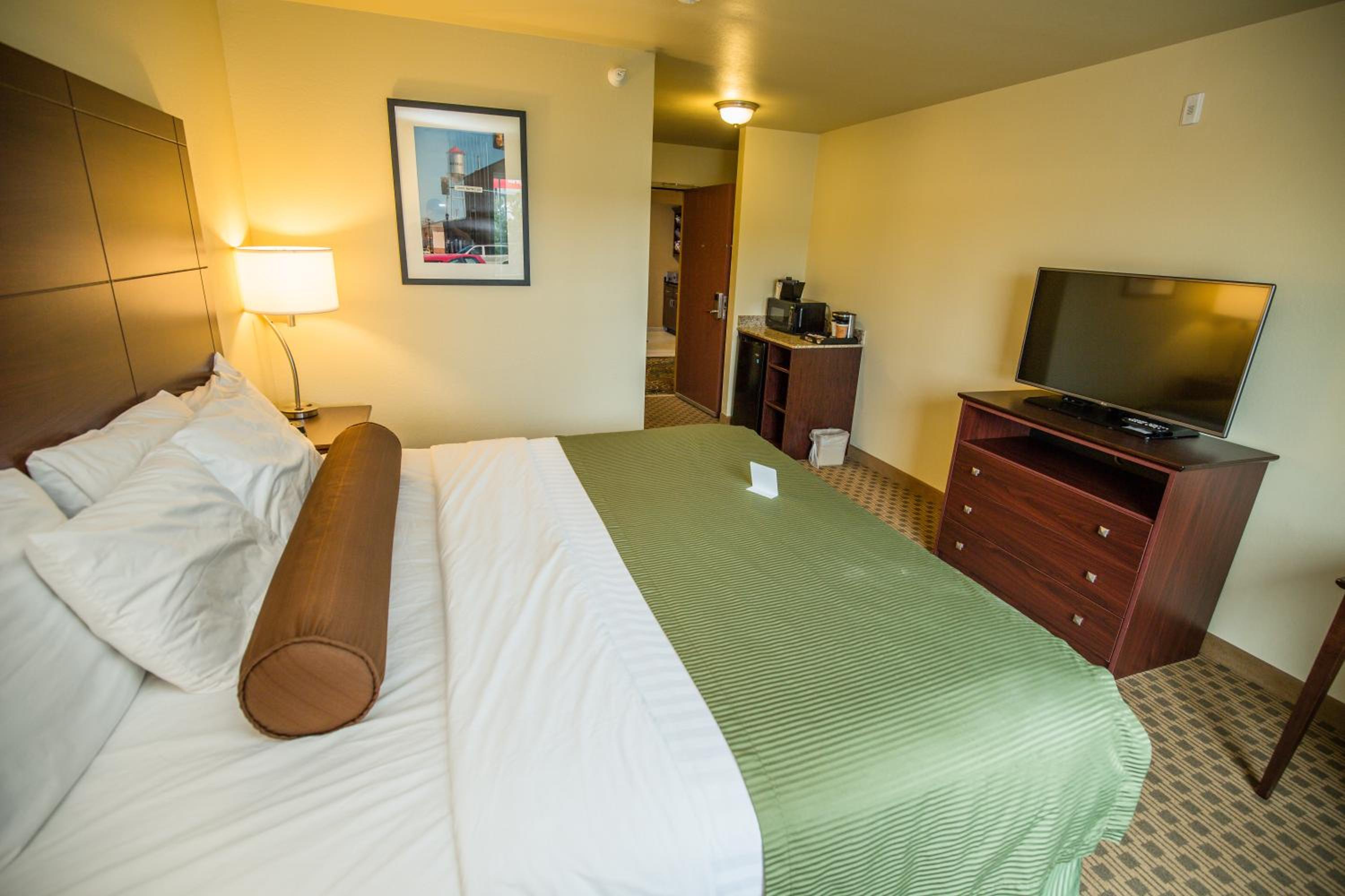 Deluxe King Room