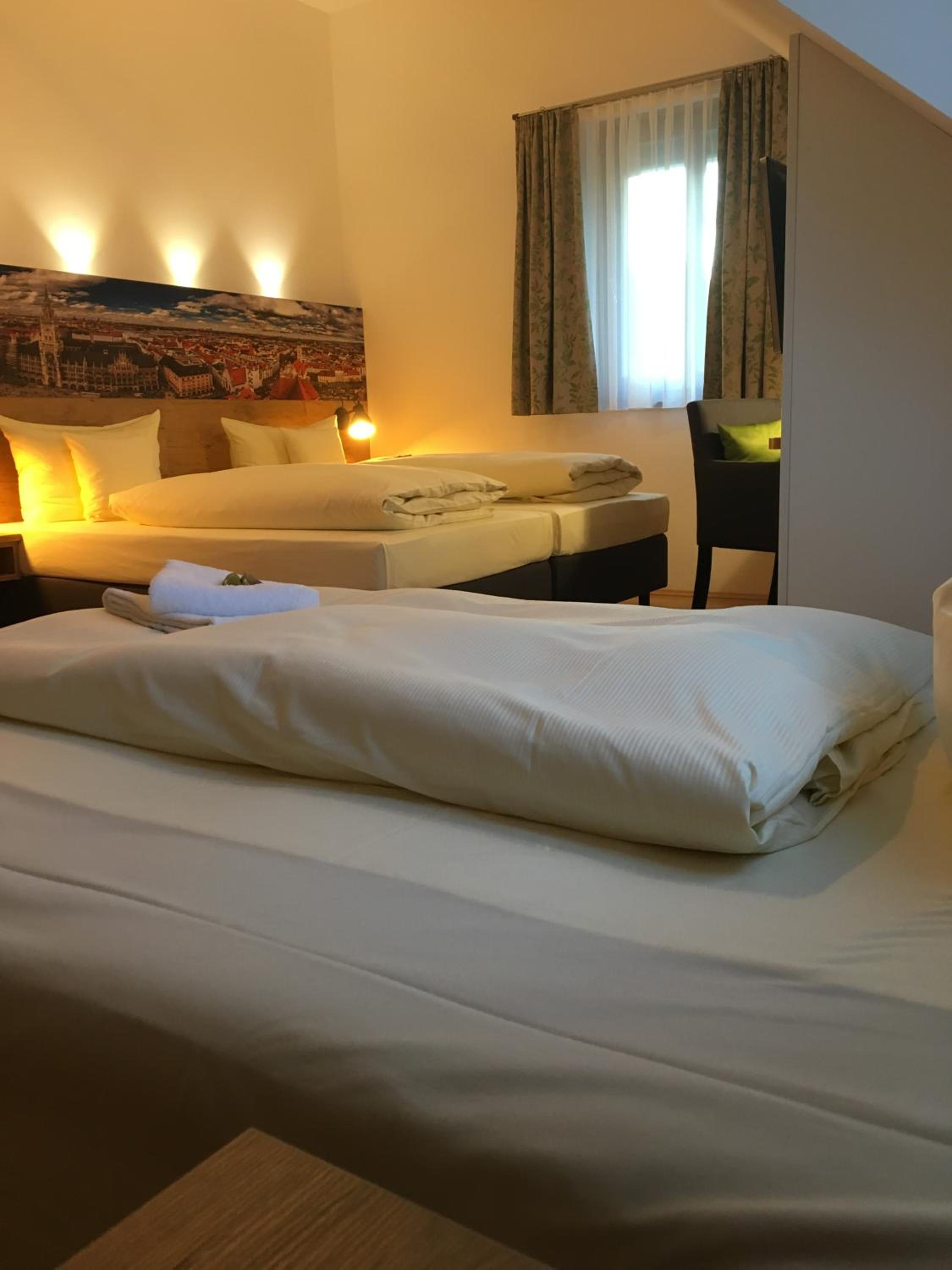 Superior Triple Room - Photo 3