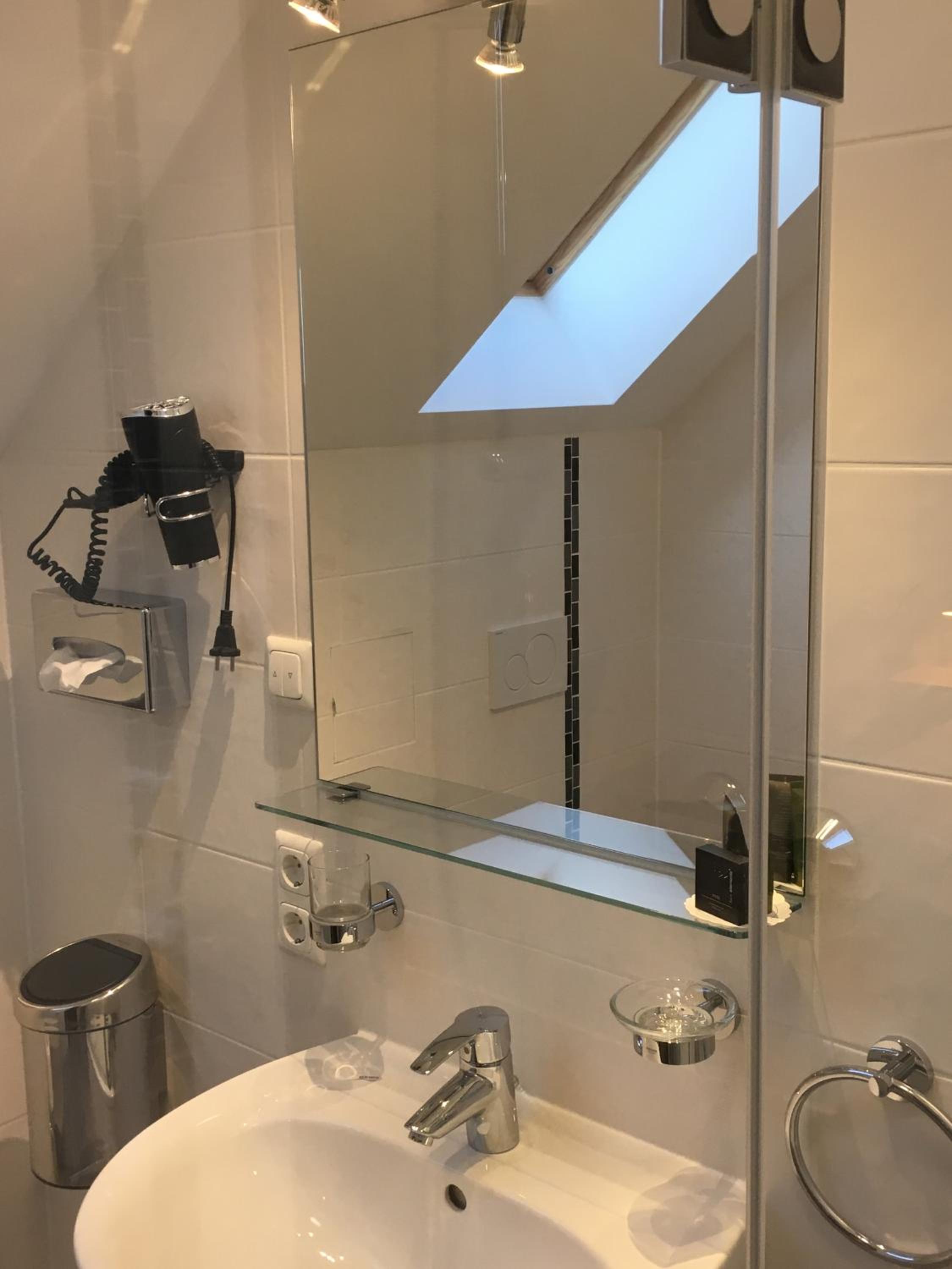 Superior Double Room - Photo 15