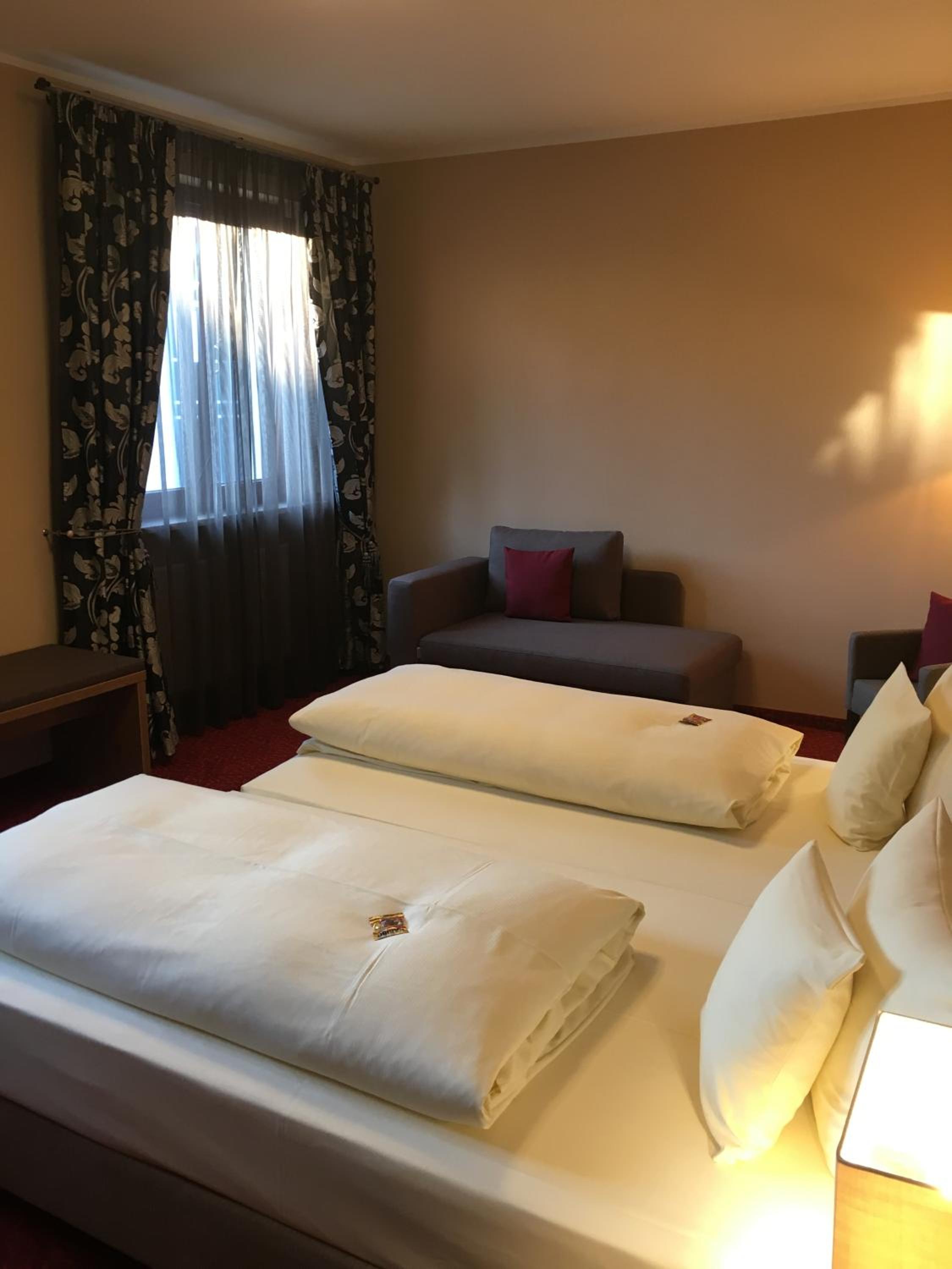 Superior Triple Room - Photo 1