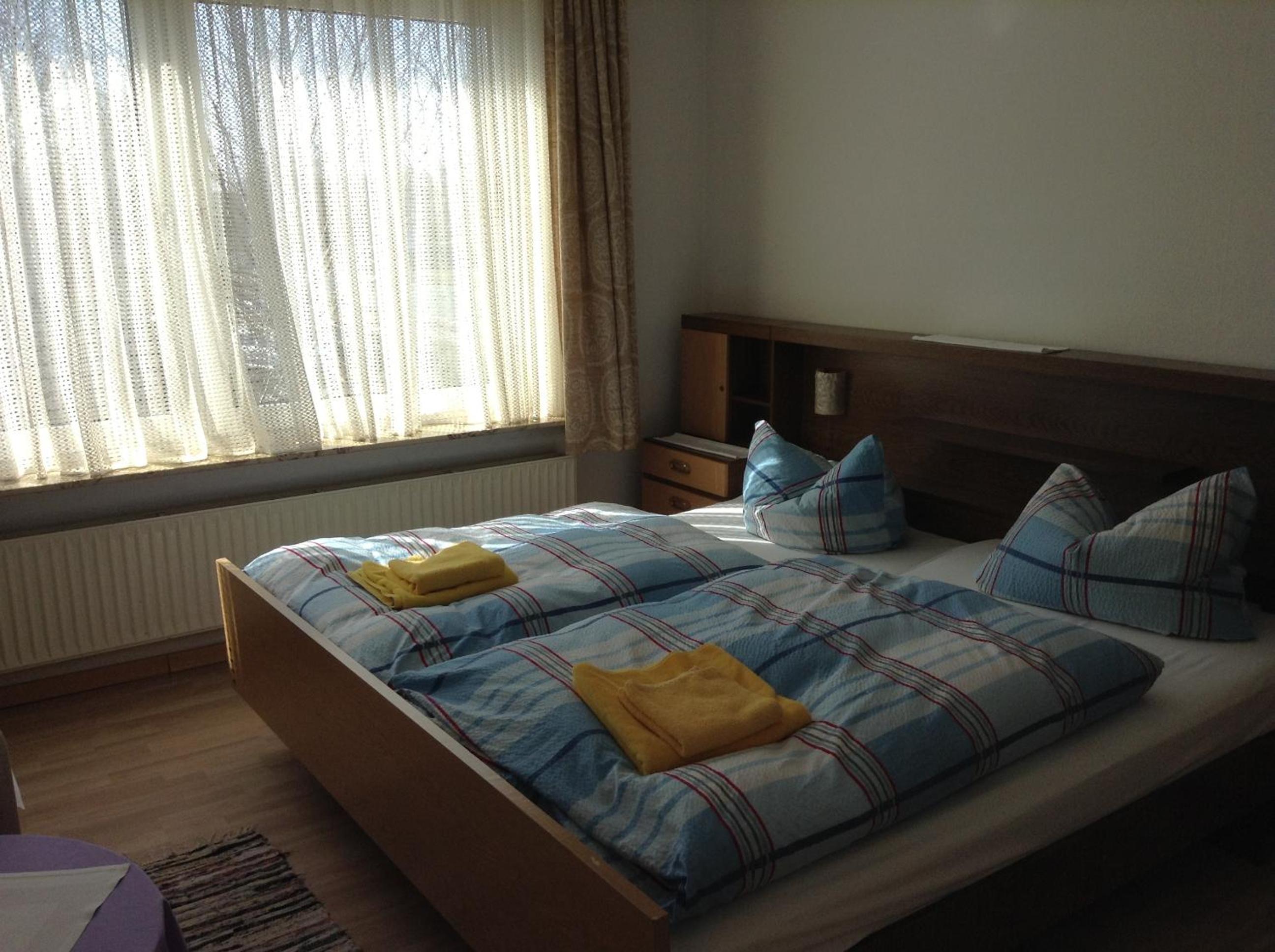 Double or Twin Room - Photo 8