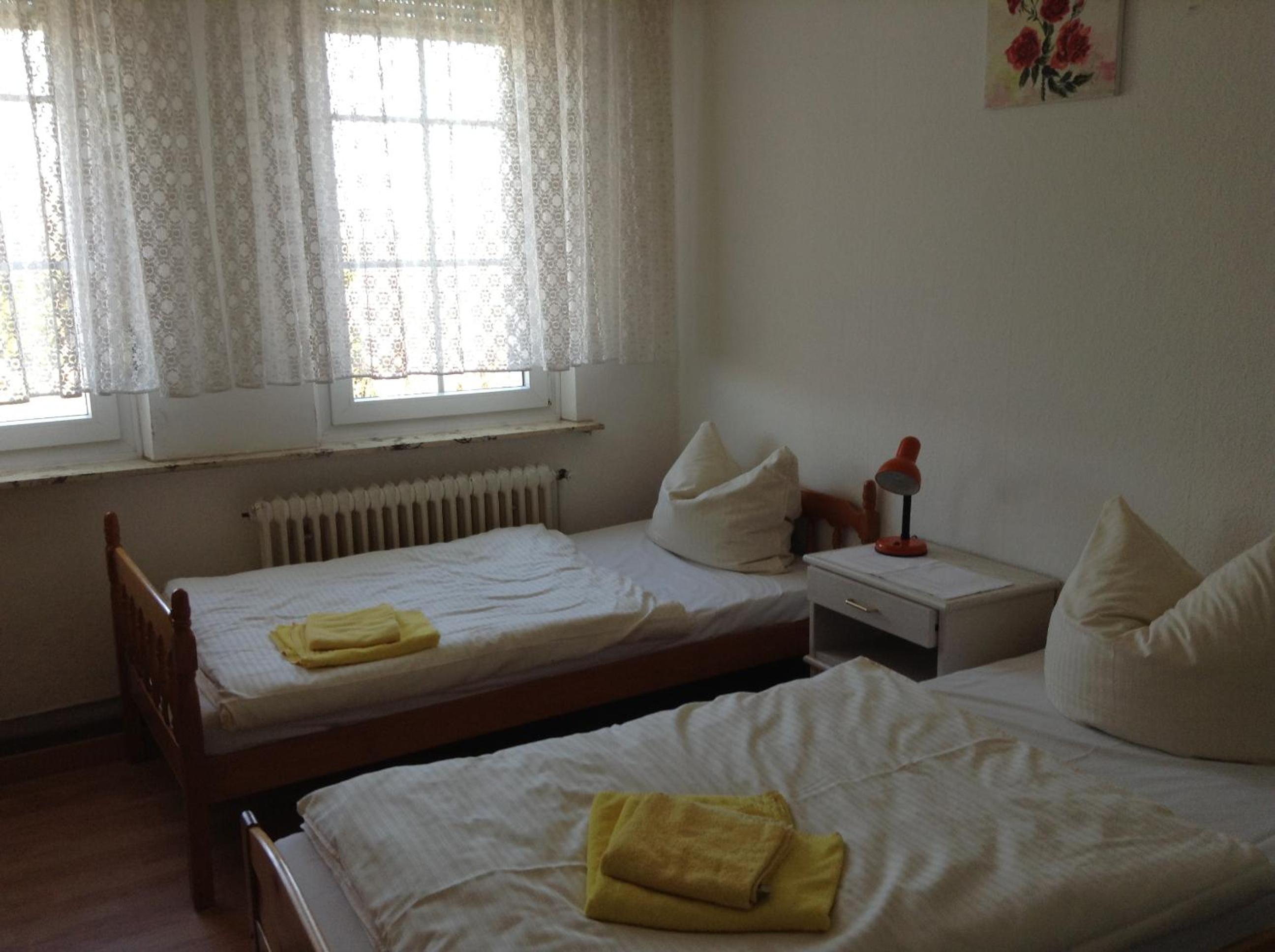 Double or Twin Room - Photo 2