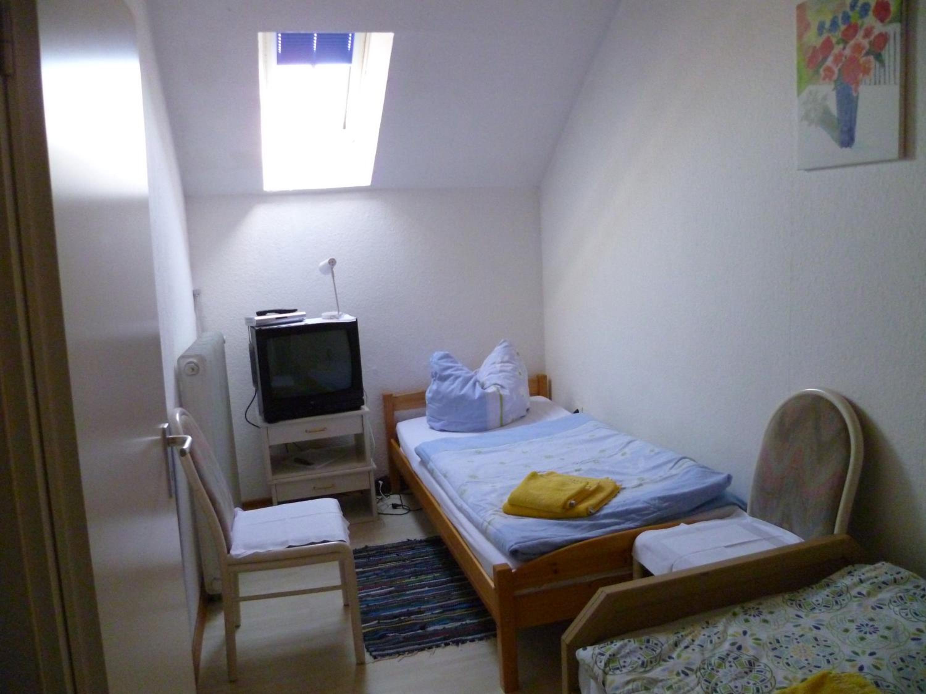 Family Room (4 Adults) - Photo 6