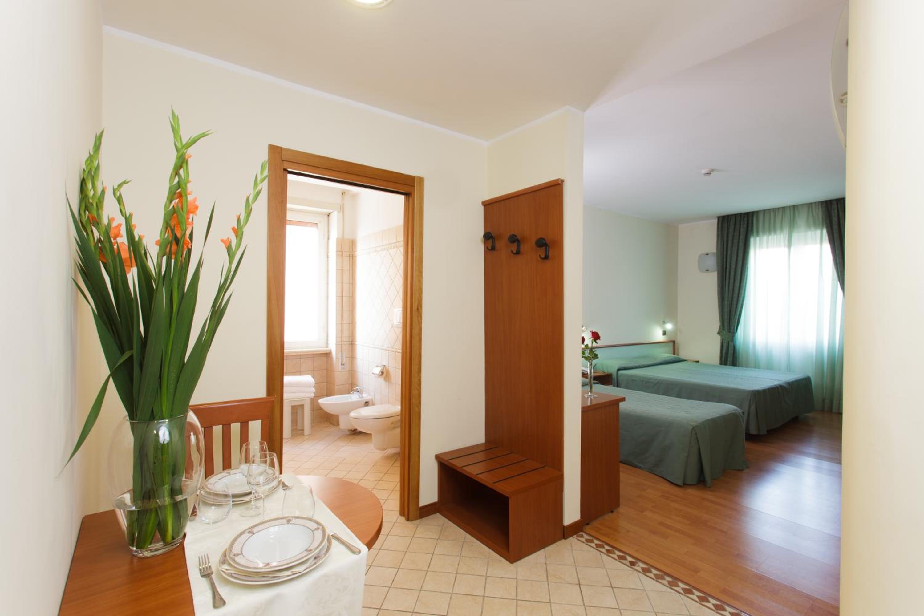 Triple Room - Photo 3
