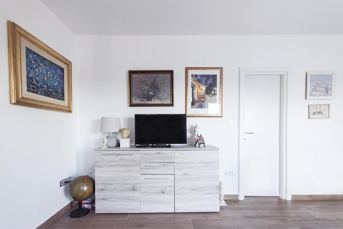 Apartment with Terrace