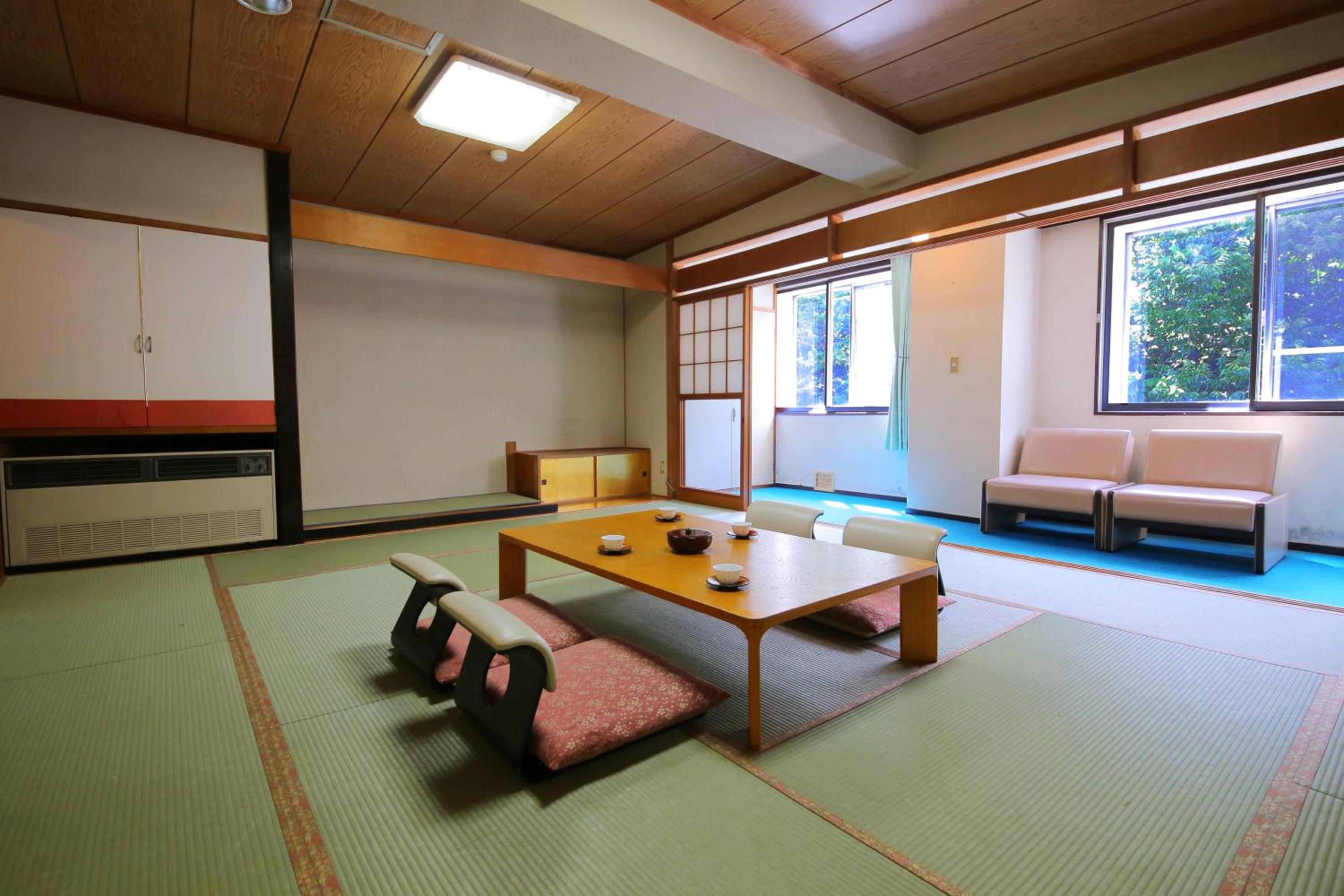 Deluxe Family Room photo 1