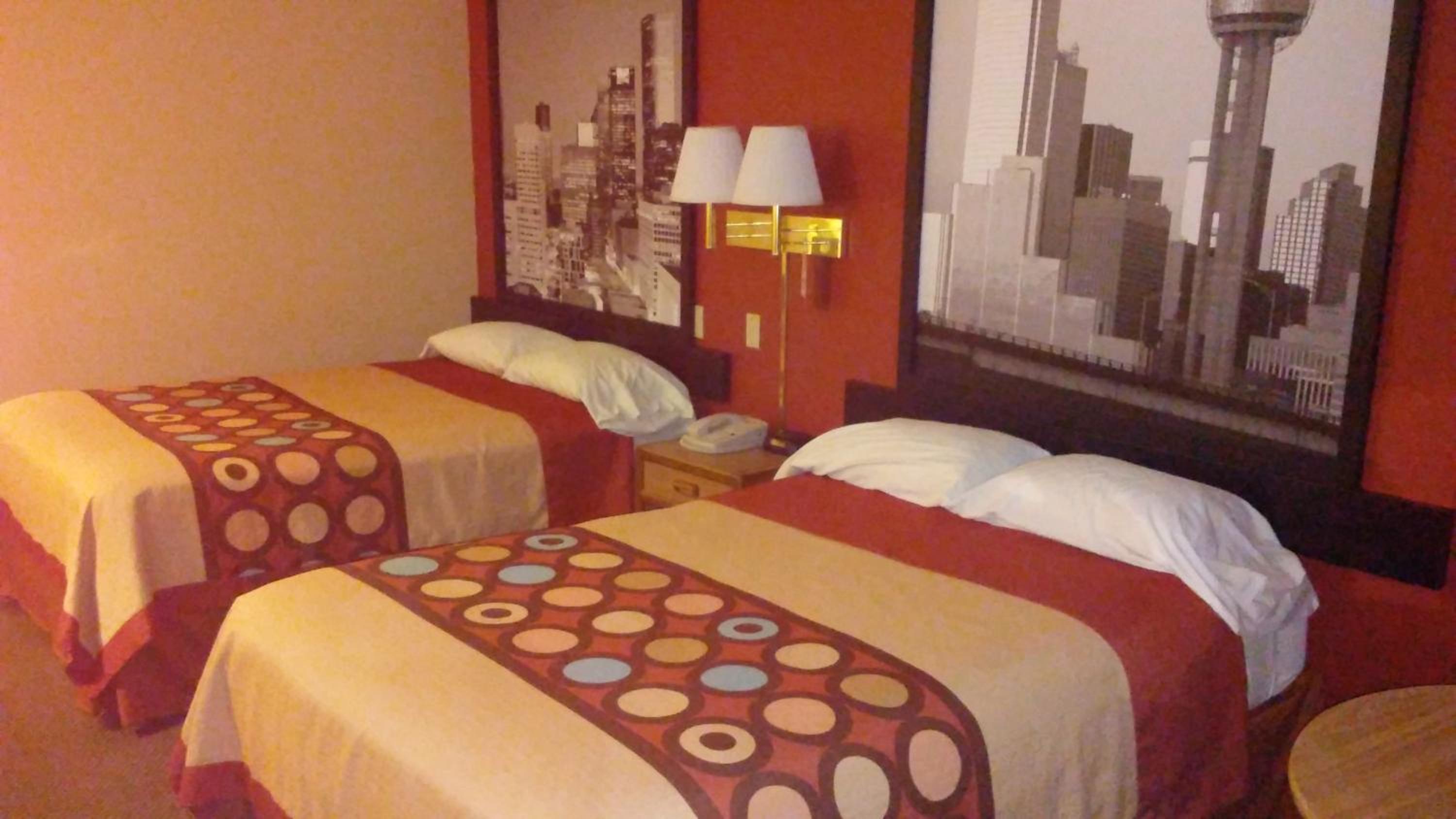 Double Room with Two Double Beds - Smoking - Photo 4