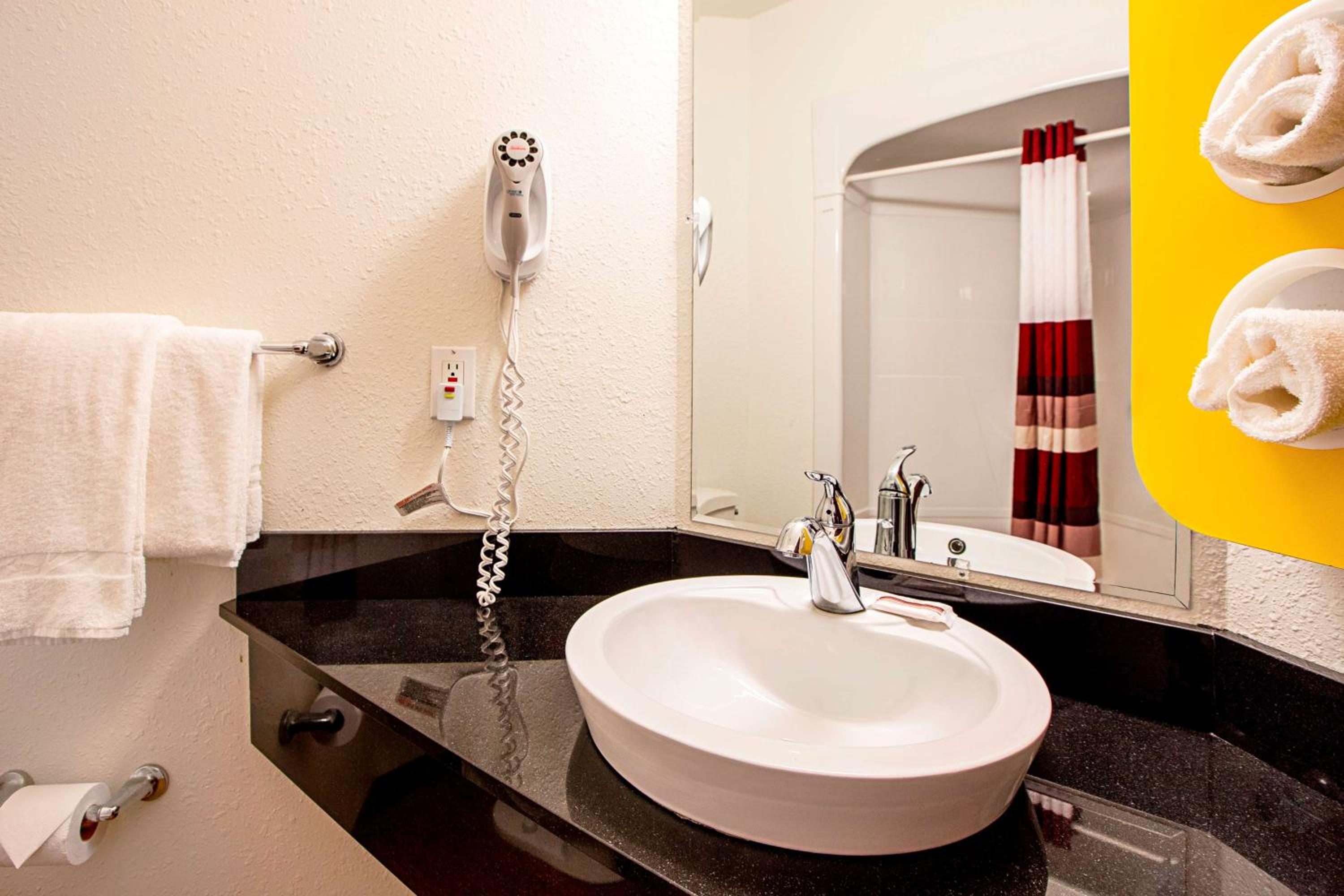 Superior King Room photo 3