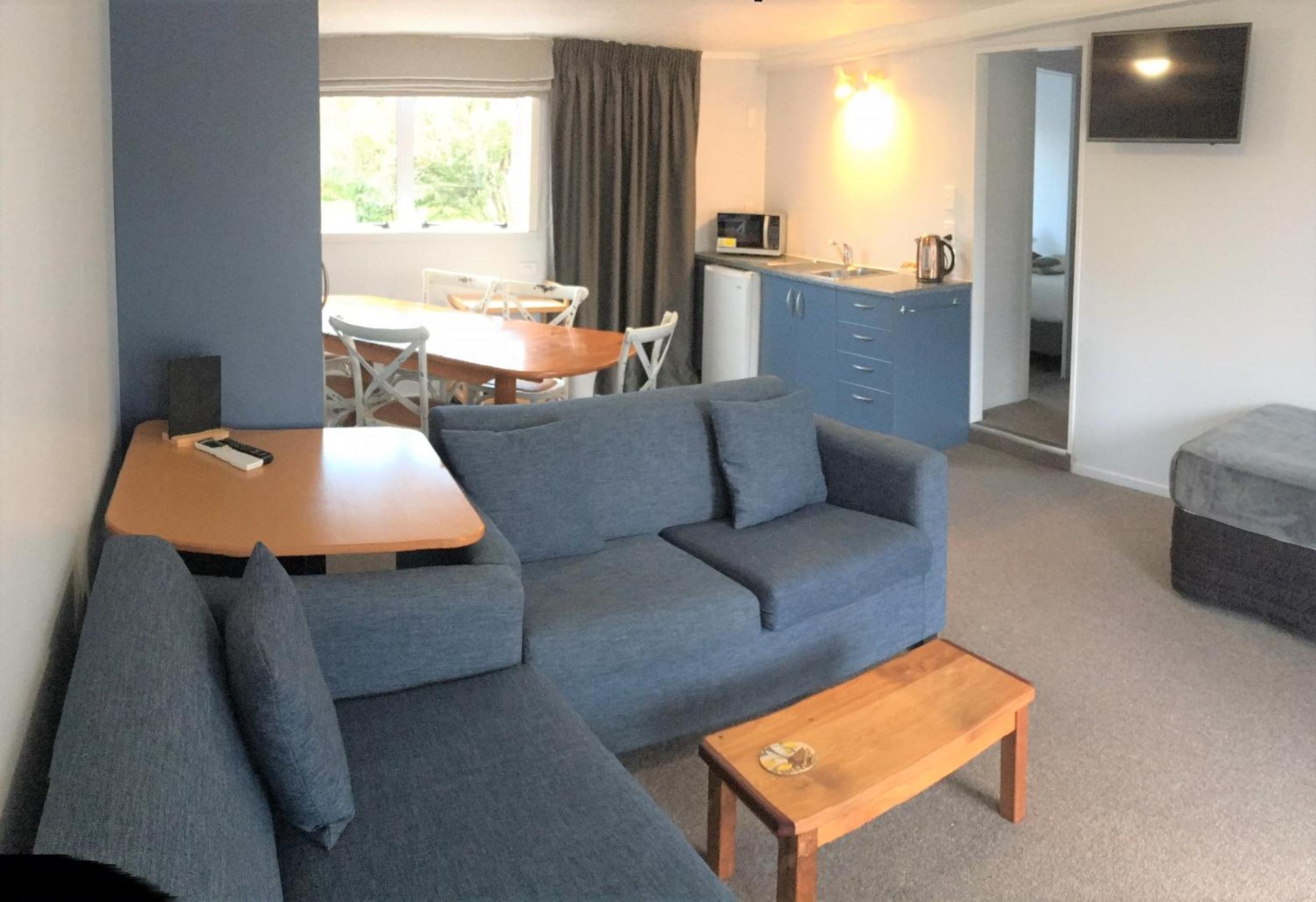 Apartment with Estuary Views photo 2