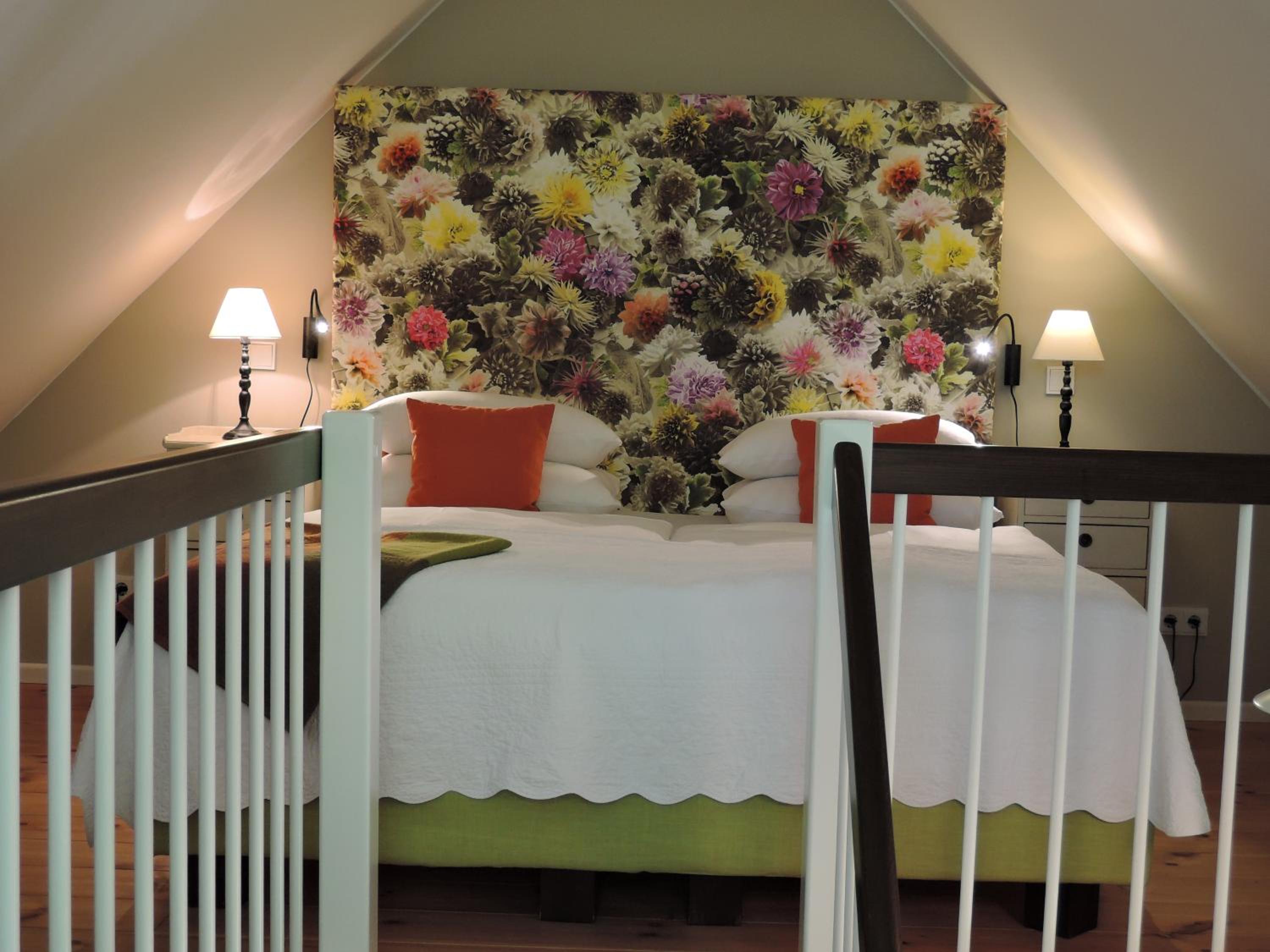 Duplex Suite - Photo 4