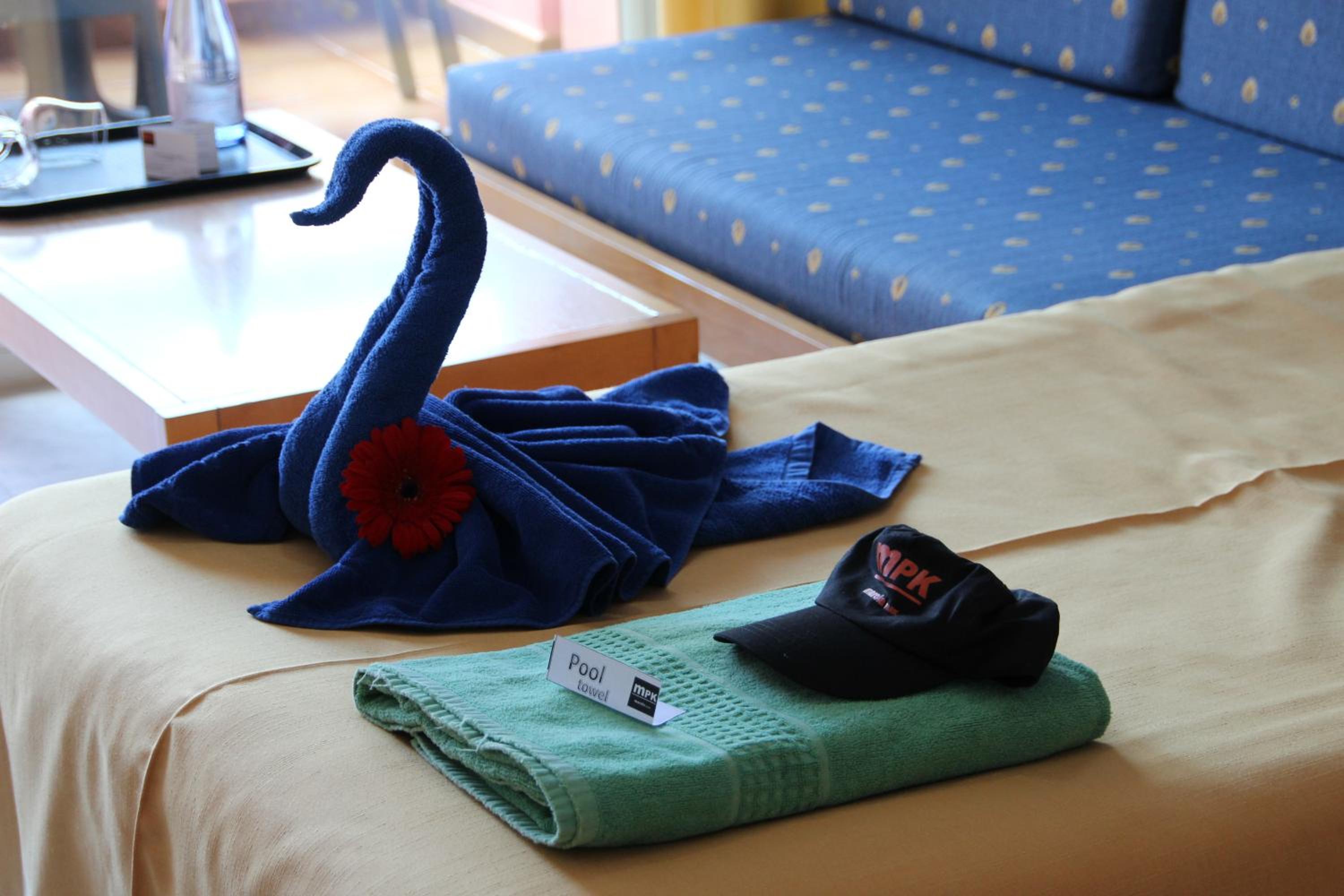 Studio With Pool View photo 3