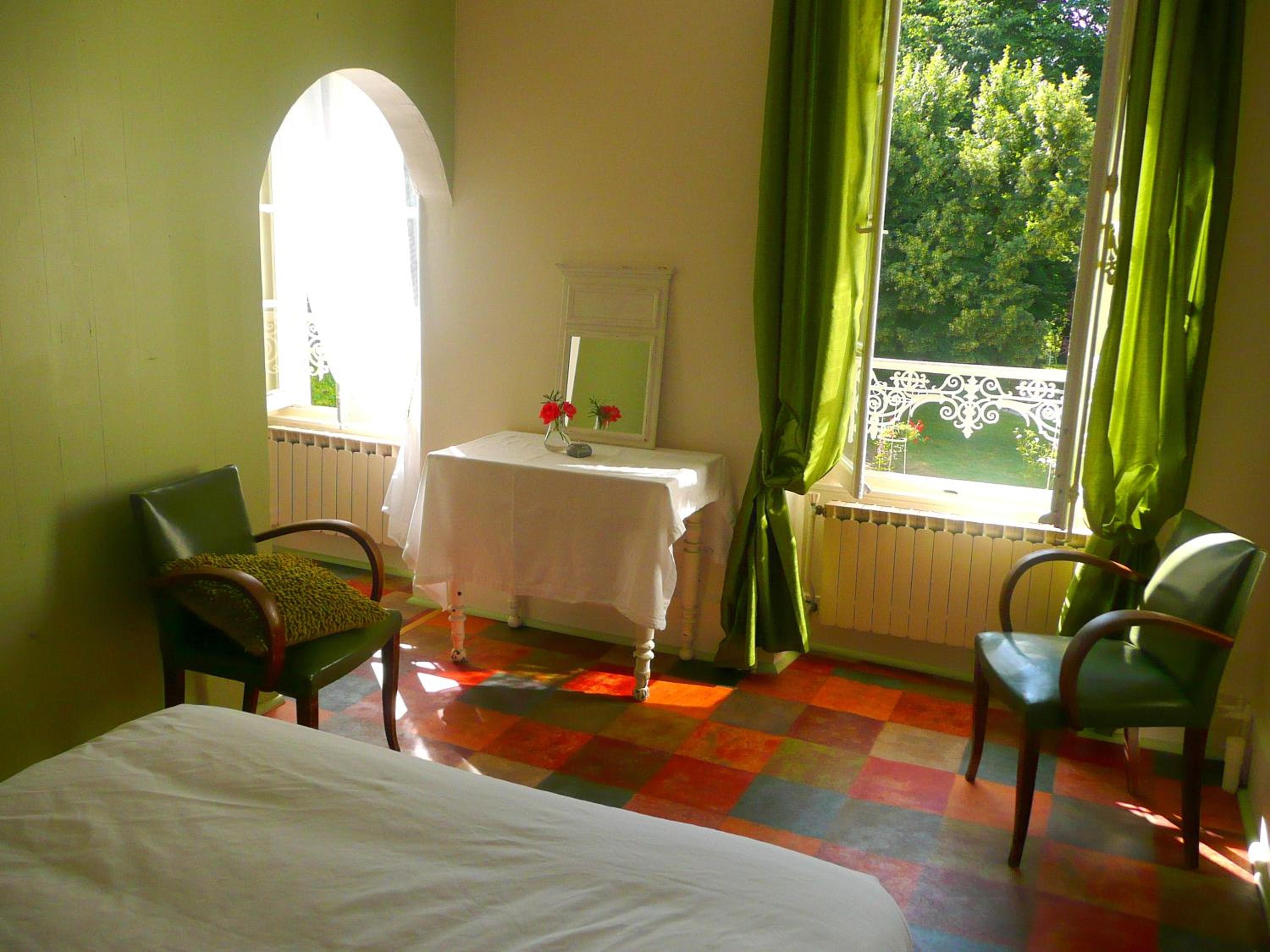 Green Double Room photo 2